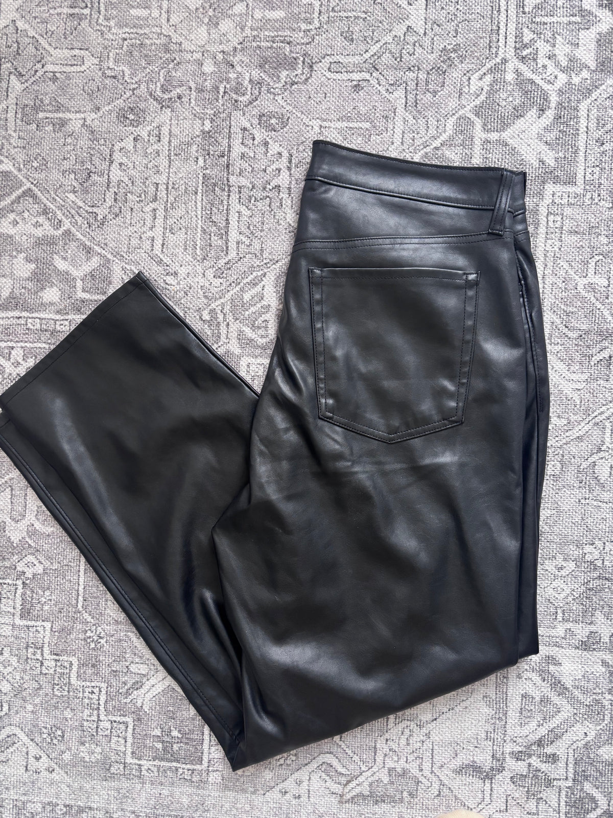 Old Navy Faux Leather High Rise OG Loose Pants | Sz 14