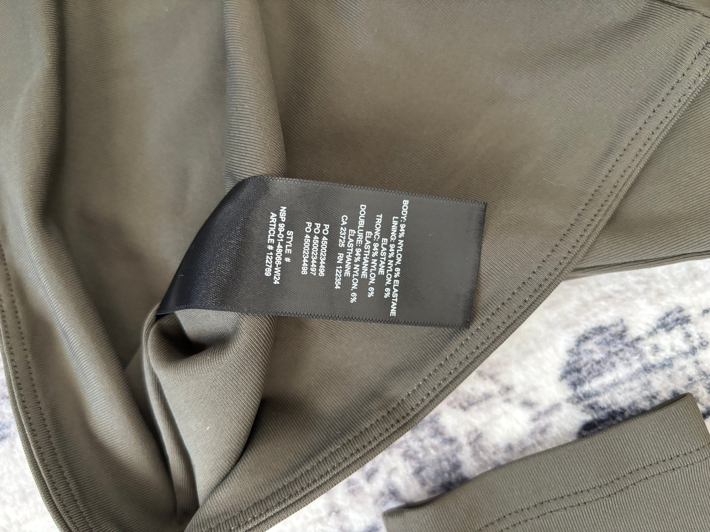 Aritzia NWT Contour Malvina Long Sleeve Top | Sz Small