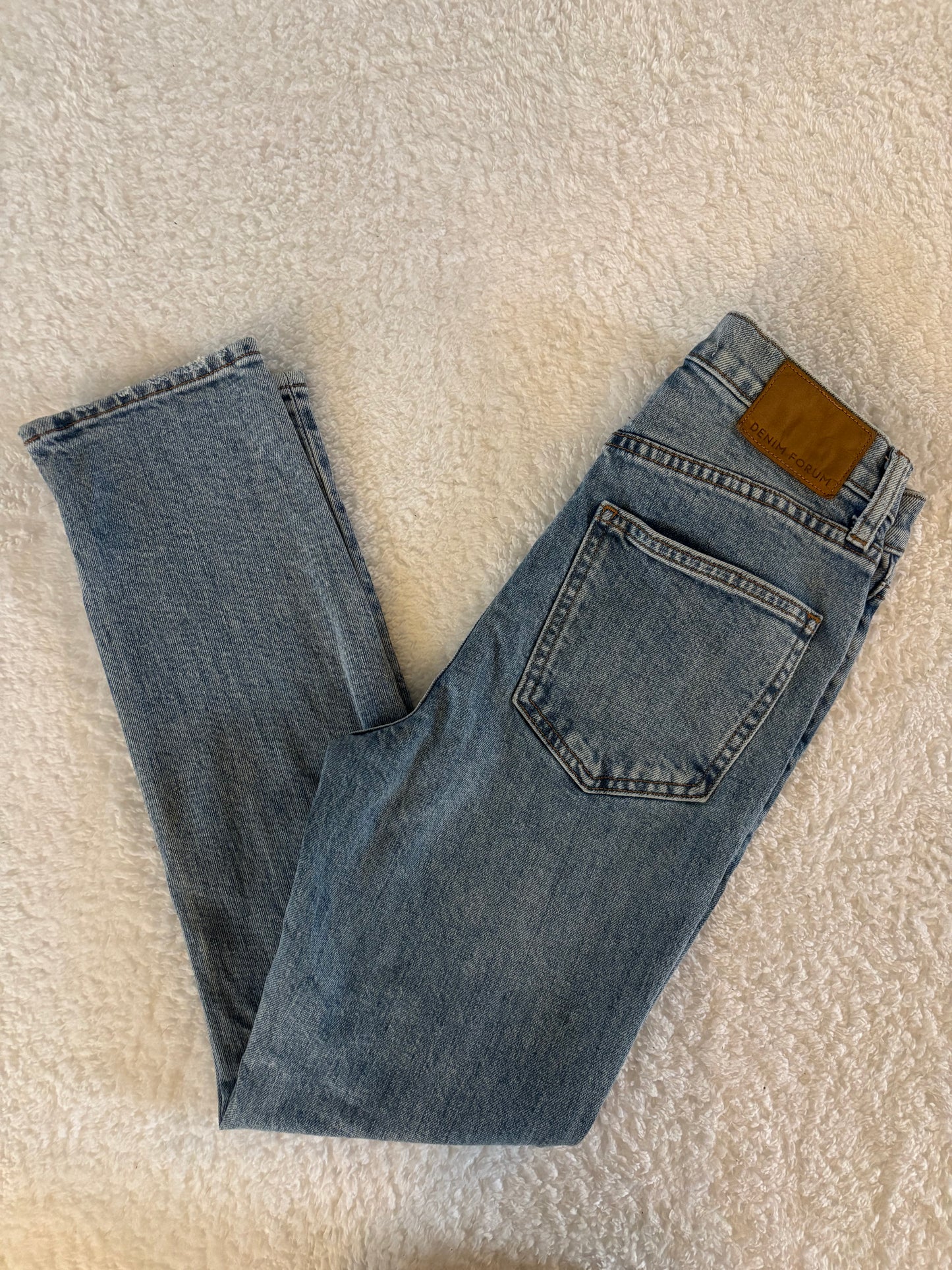 Denim Forum The Yoko High Rise Slim | 25 (O133R5)