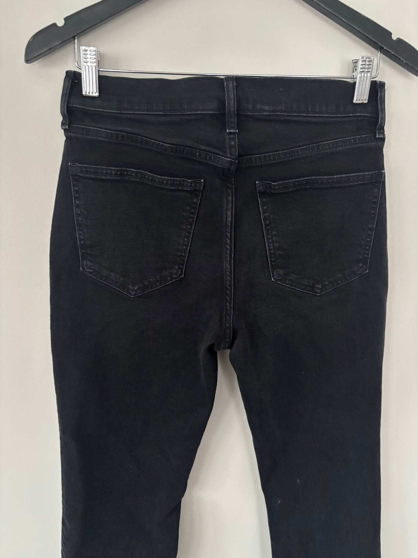 Gap Kick Fit High Rise Black Wash Jeans (short)| Sz 29 (fit like 28)(J130E13)