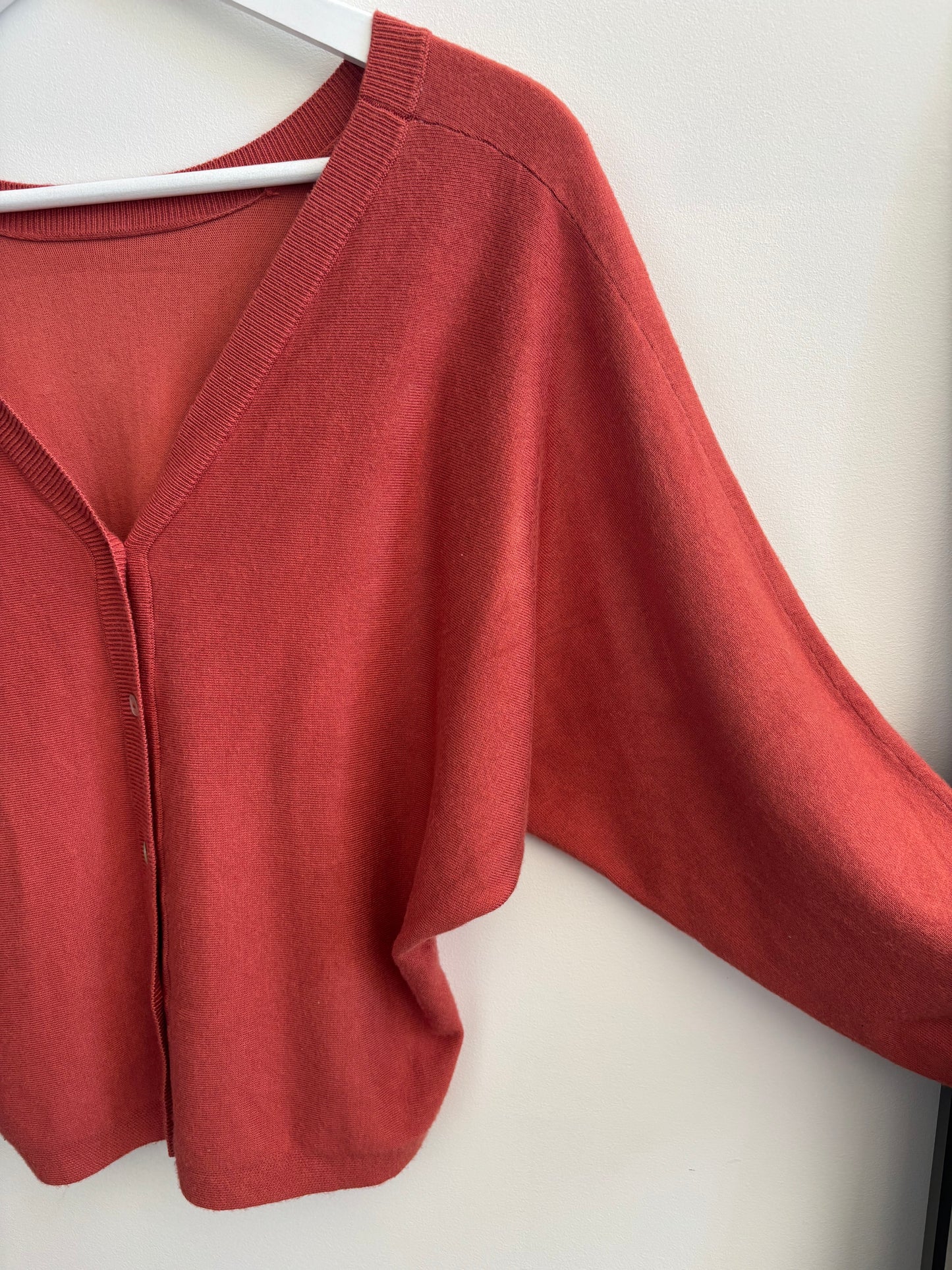 Rust Cardigan | Small (a bit oversized) O69M10