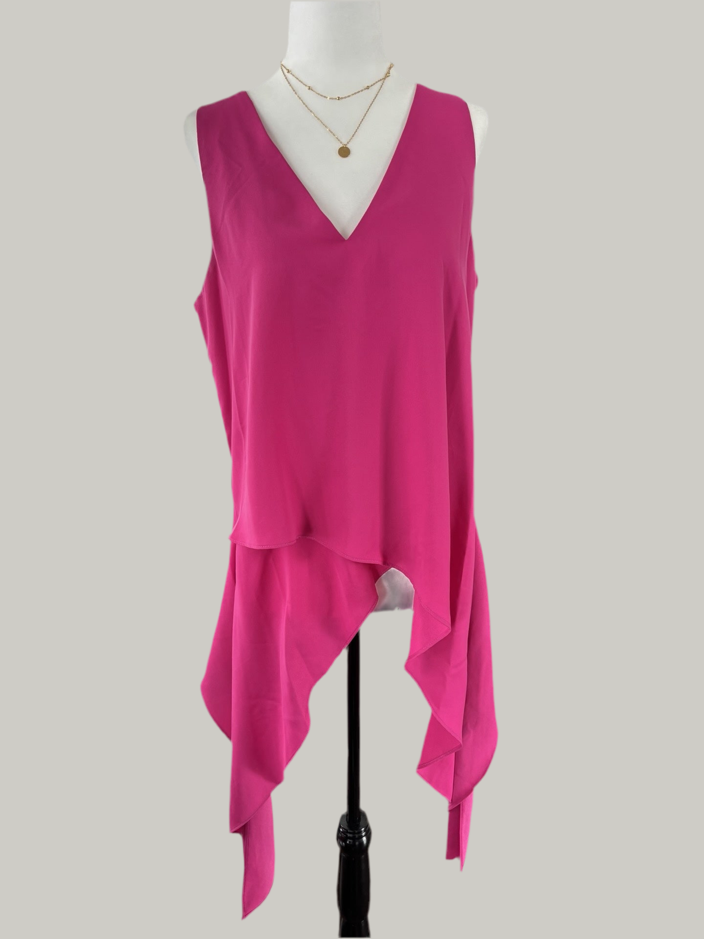 BCBGMAXAZRIA Pink Flowy Side Detail Tank Top | Small (loose fitting)
