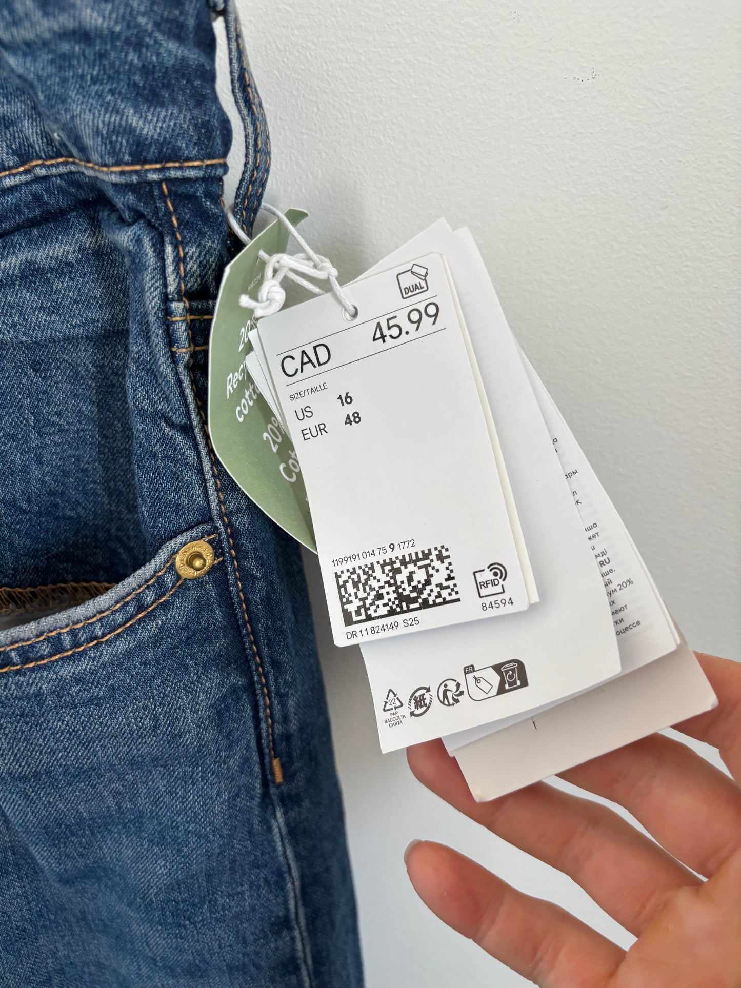 H&M &Denim NWT High Waist Wide Leg Cropped Jeans | Sz 33 or 16 (J153N19)