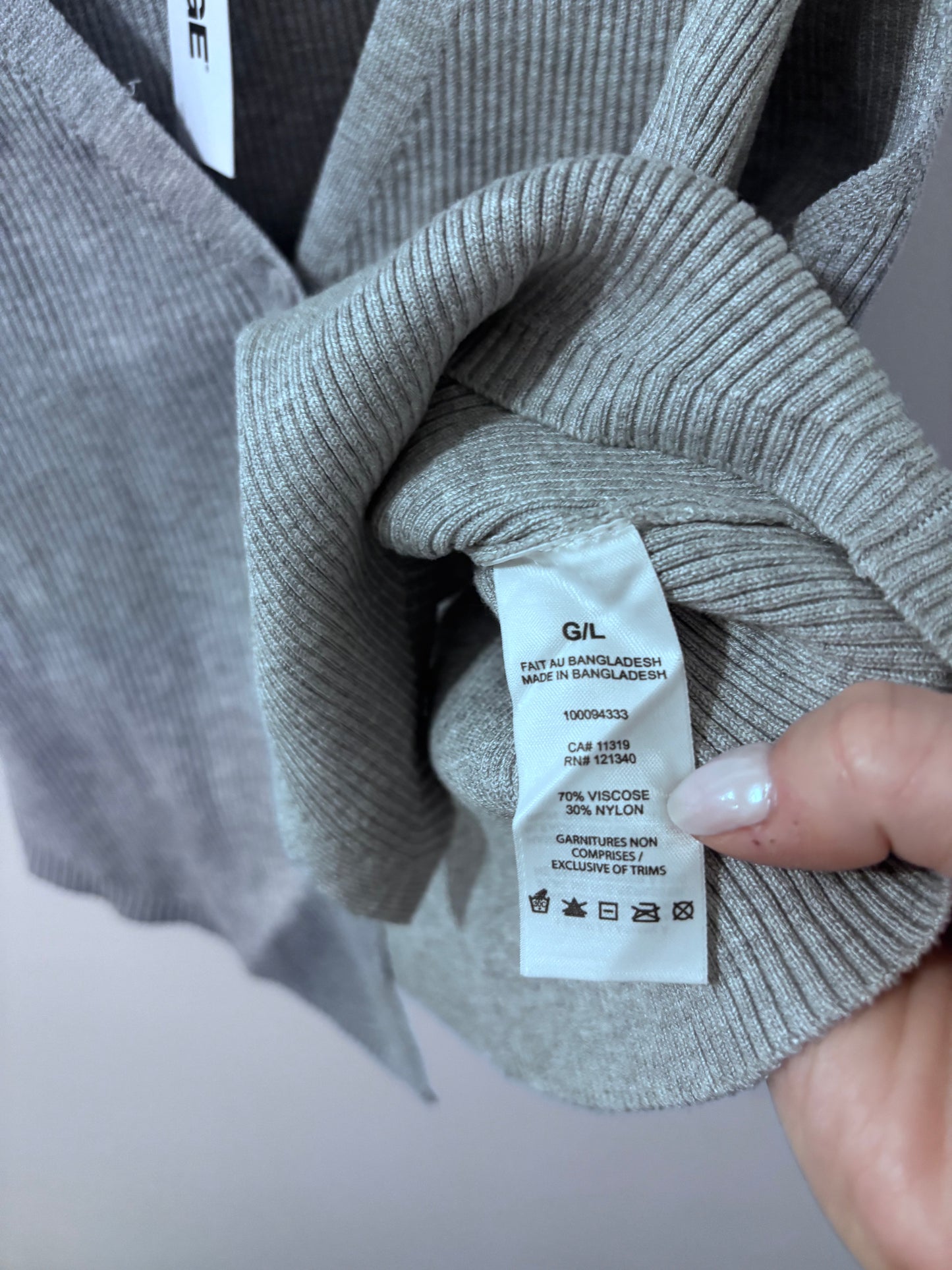 Garage NWT Ribbed Grey Knit Vest | Sz Large