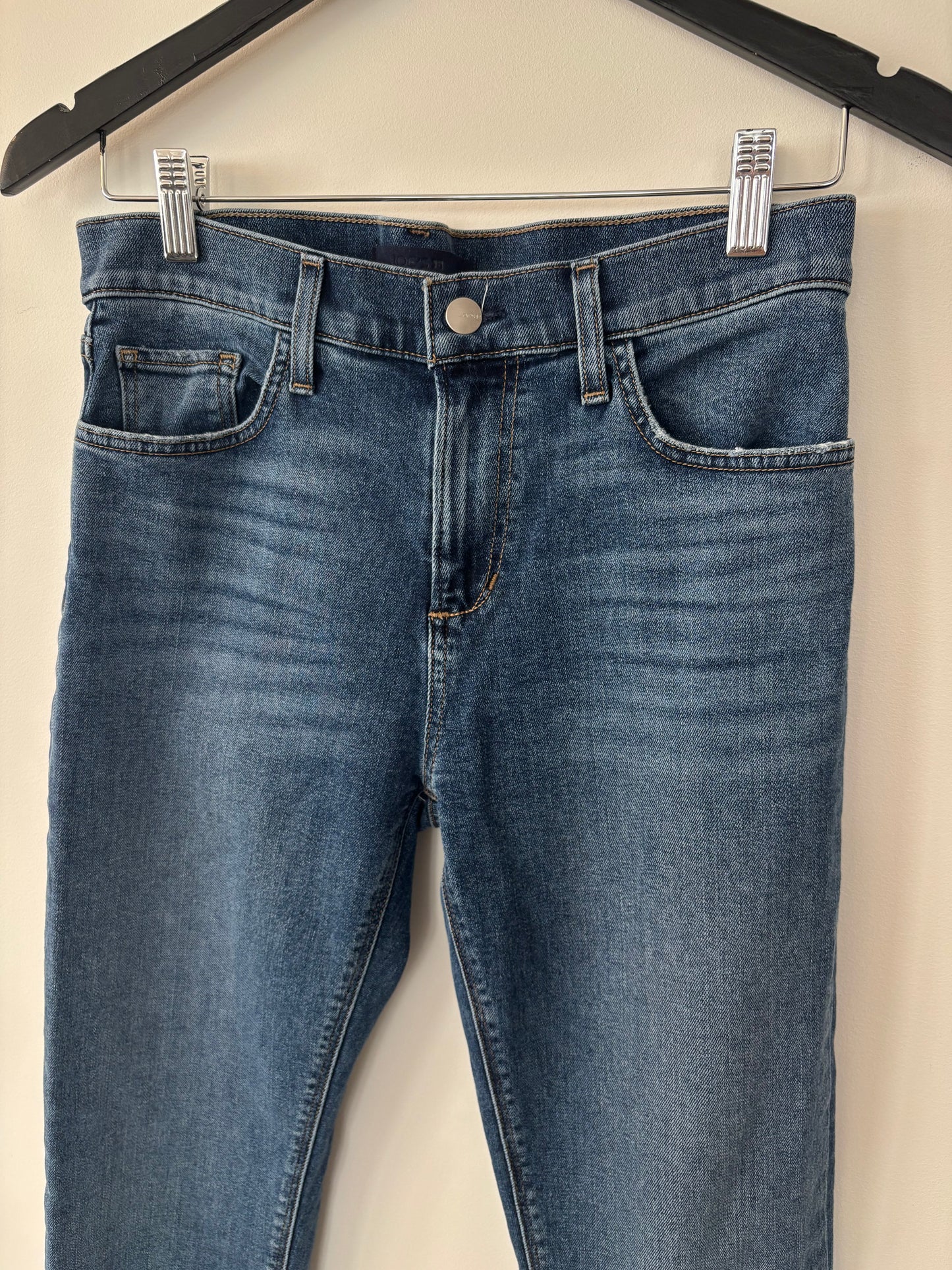 *Joes Jeans Bobby Tapered Boyfriend Denim | 26