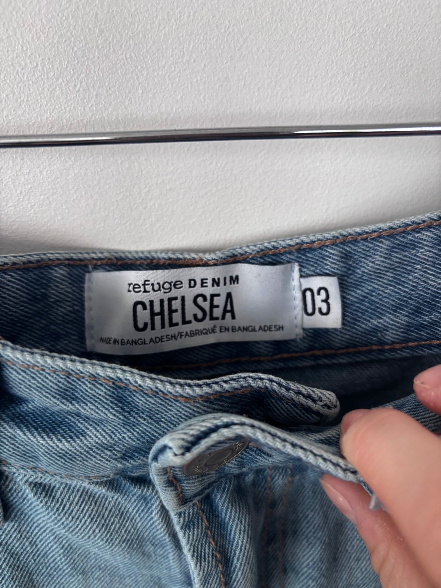 Refuge Denim Cut Off Shorts Distressed | Sz 3 or 26/27