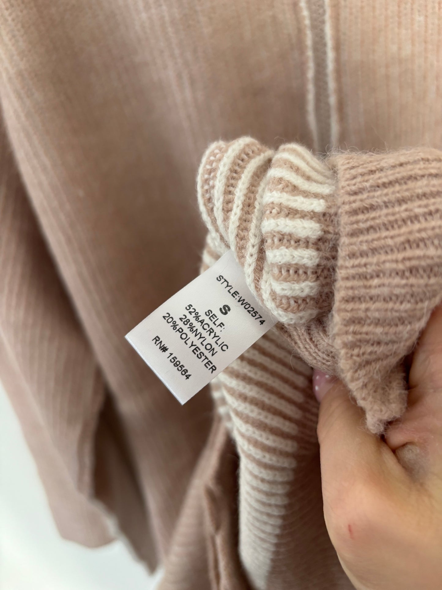 BluIvy Blush Pink Ribbed 1/4 Zip Sweater NWT | Small (could fit large) (N235M8)