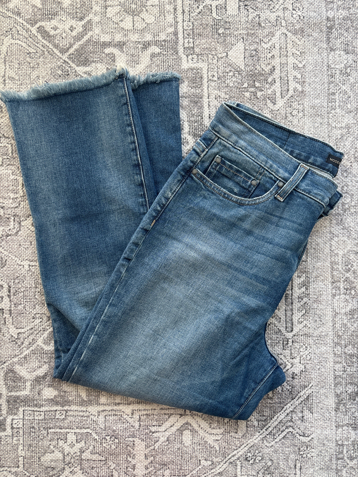 Modern American La Brea Crop Bootcut Jeans | Sz 29