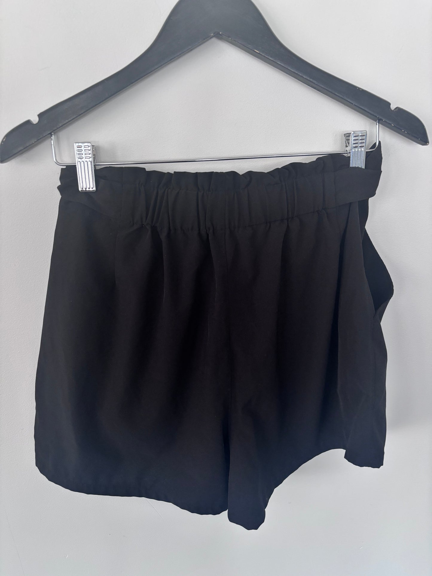 Black Athletic Material Shorts with Tie | Sz M