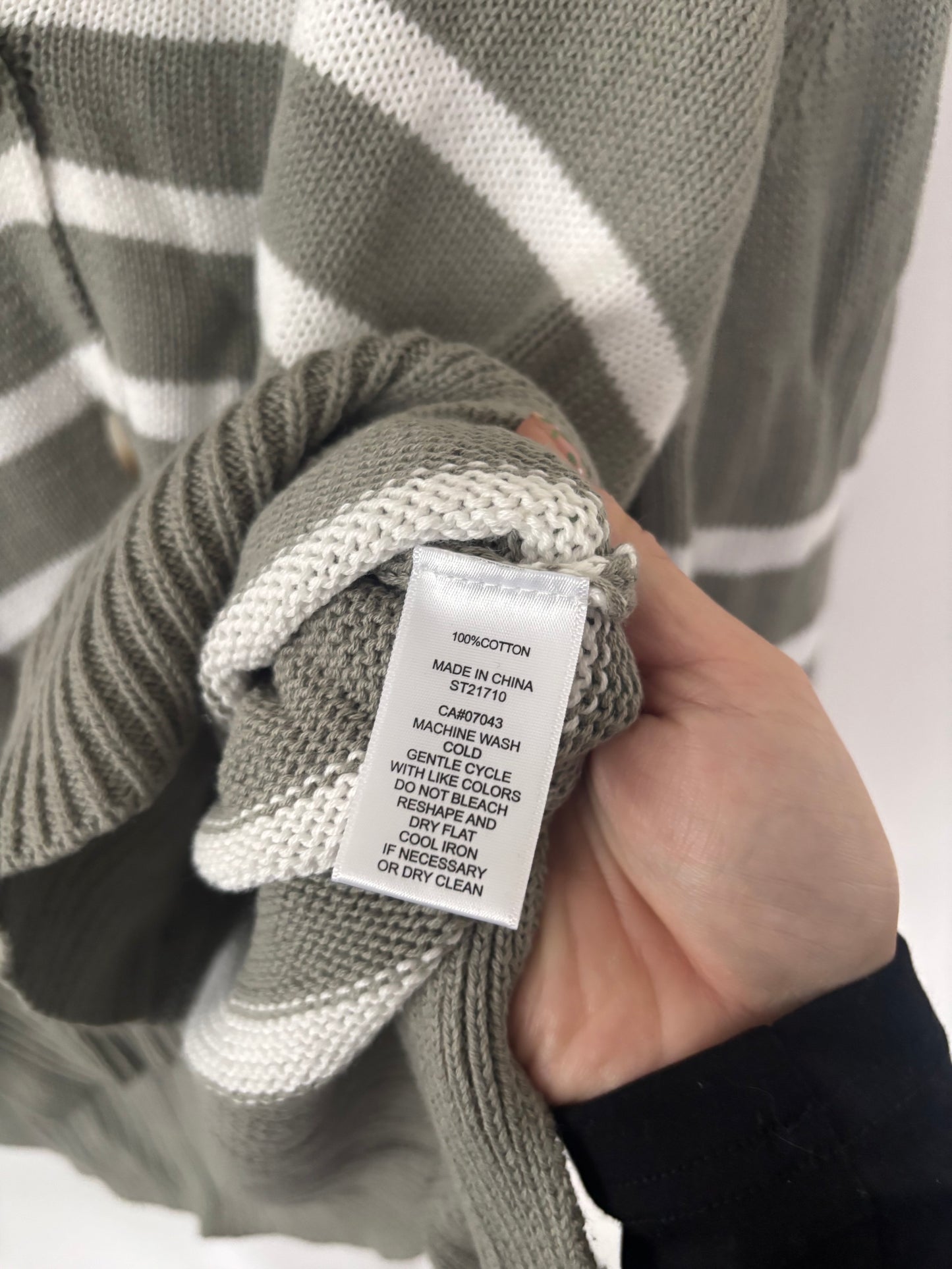 Moon & Madison Striped Oversized Cardigan | Sz Medium (oversized)