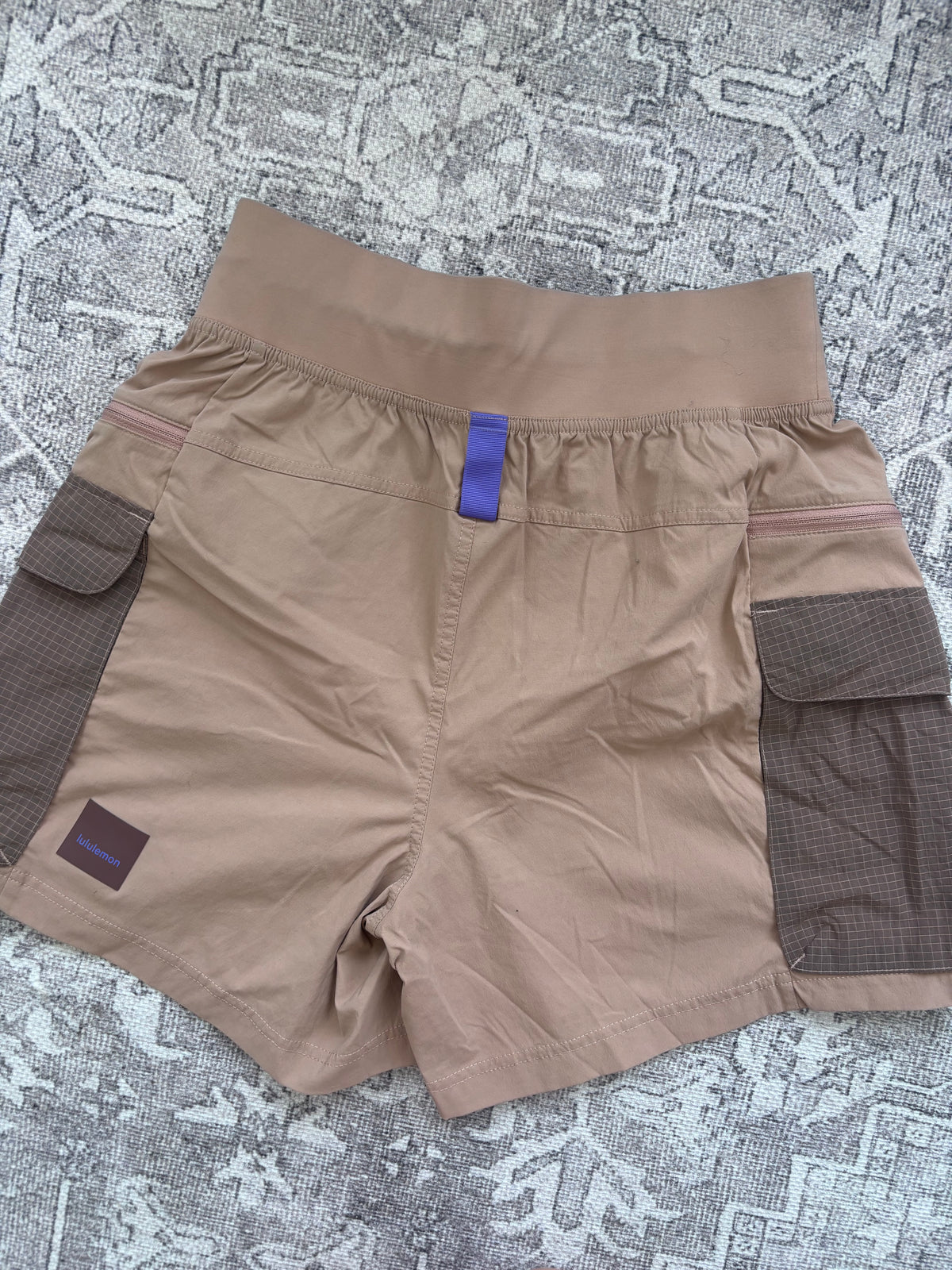Lululemon Multi-Pocket Cargo High-Rise Hiking Short 5" | Sz 6