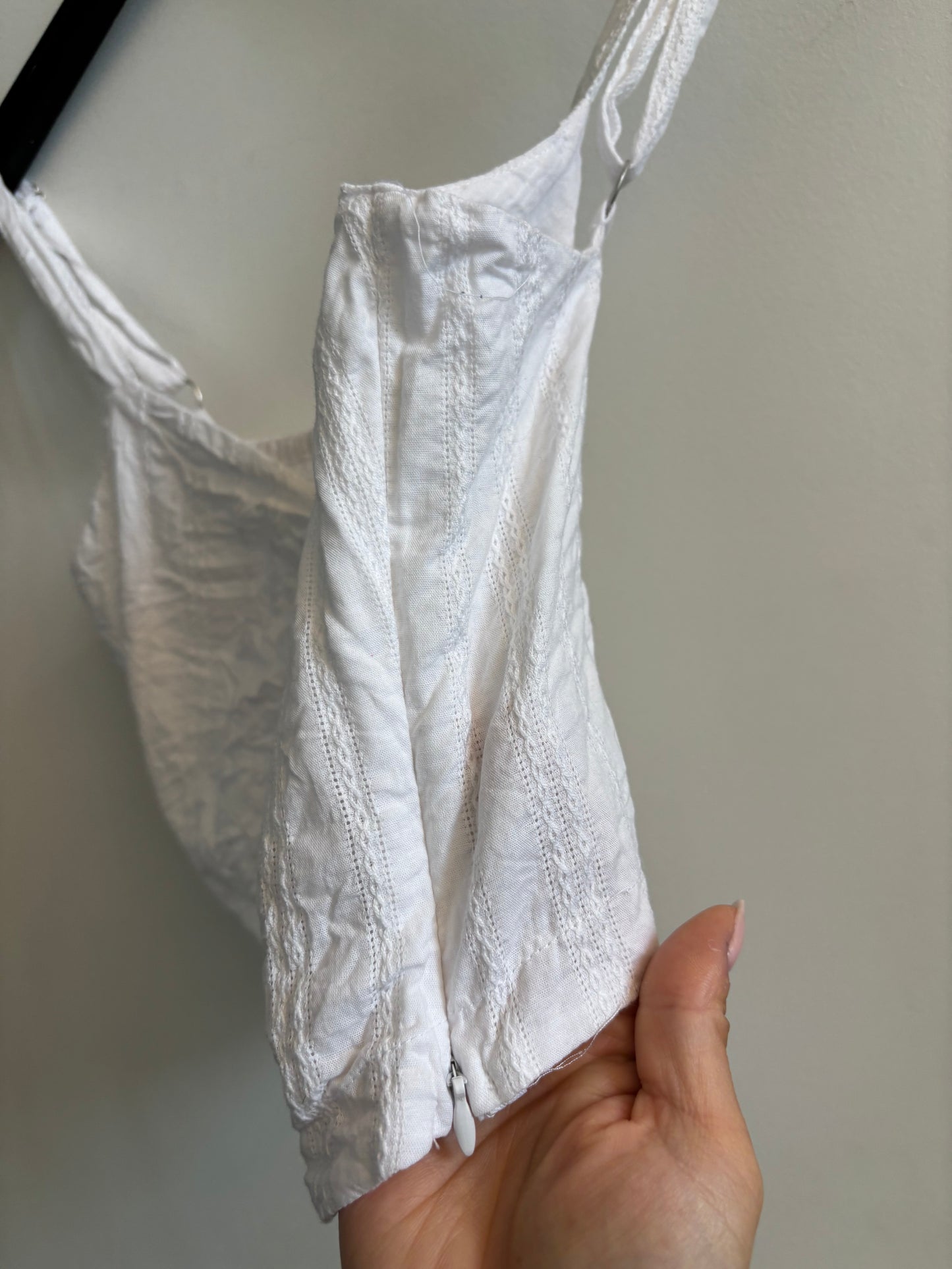GENTLE FAWN Monroe Top in White | Medium