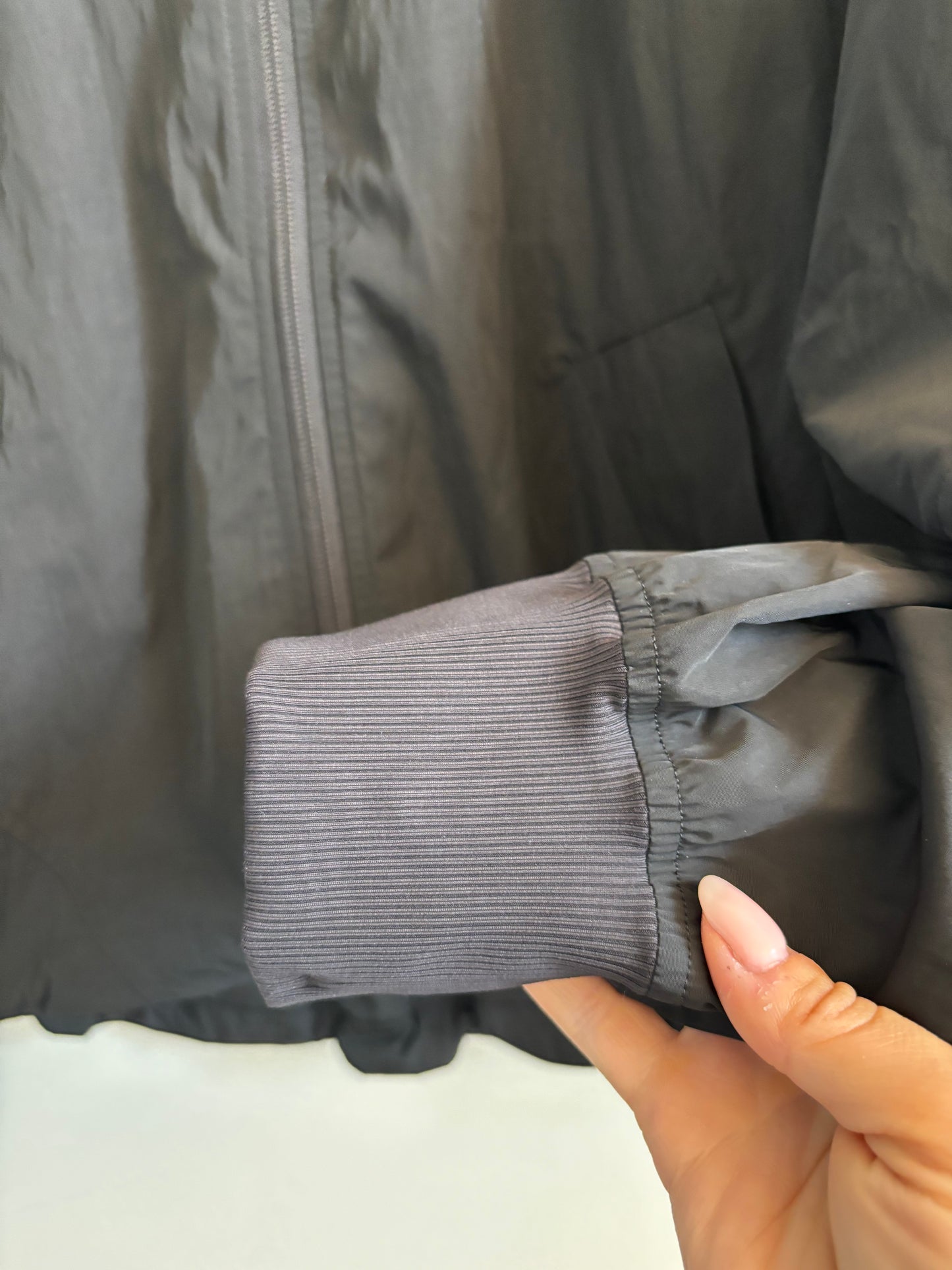 Lululemon Lightweight Hem Cinch Bomber Jacket | S/M (See details)