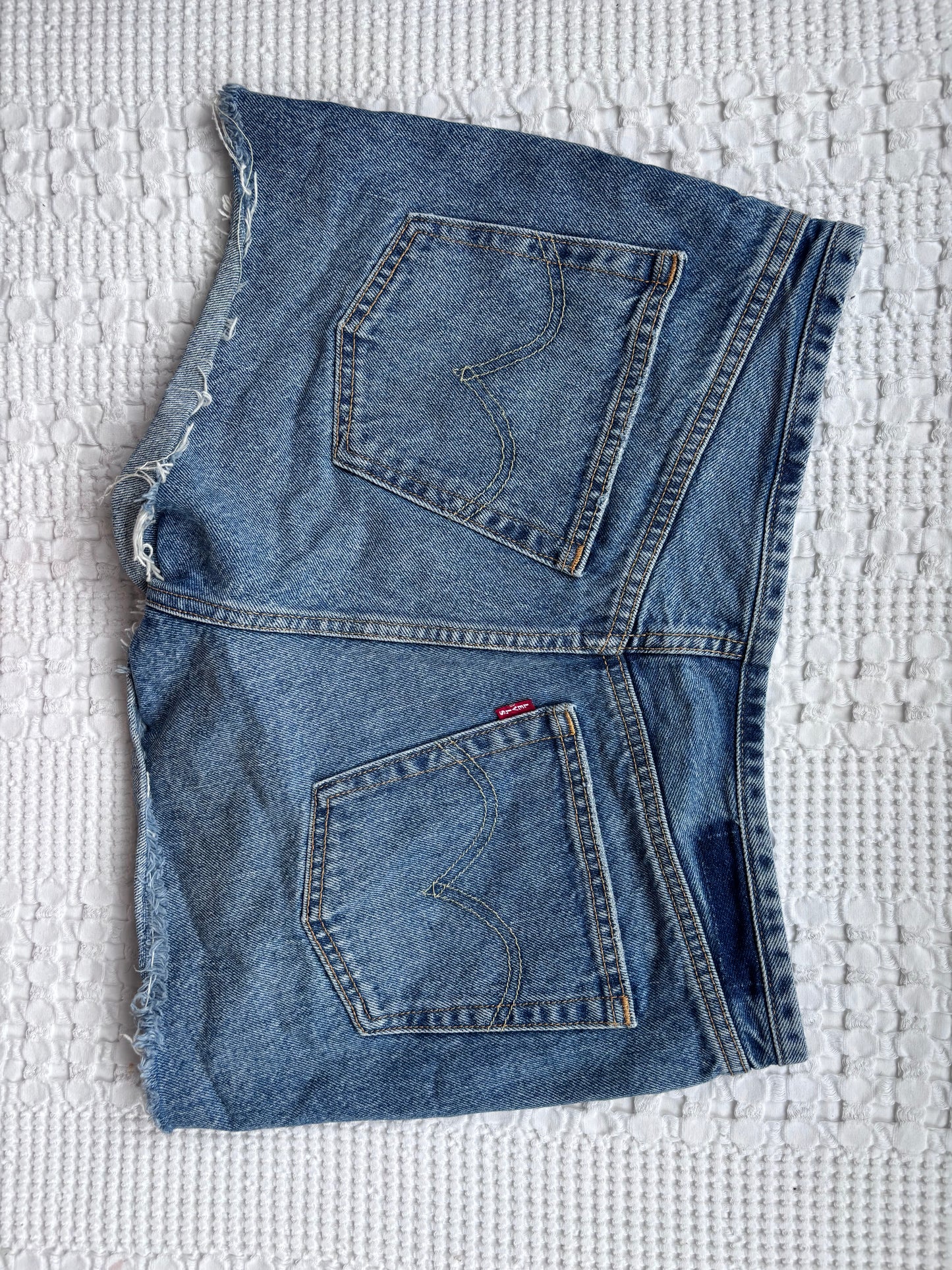 Levi's 501 Denim Shorts w/o Waistband | Sz 29 (fit small)