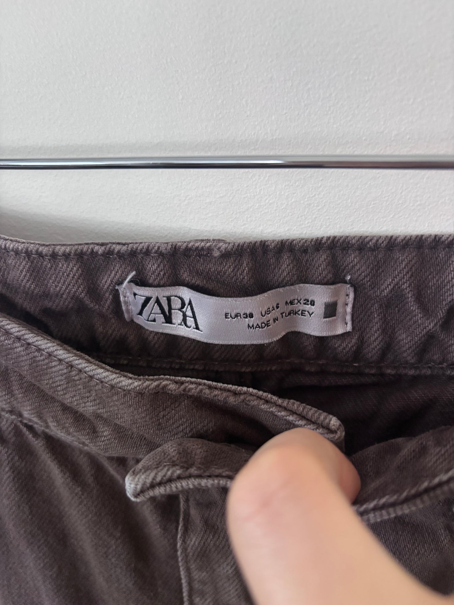 Zara Brown/Grey Straight Leg Denim | Sz 6 or 27/28 (F65P3)