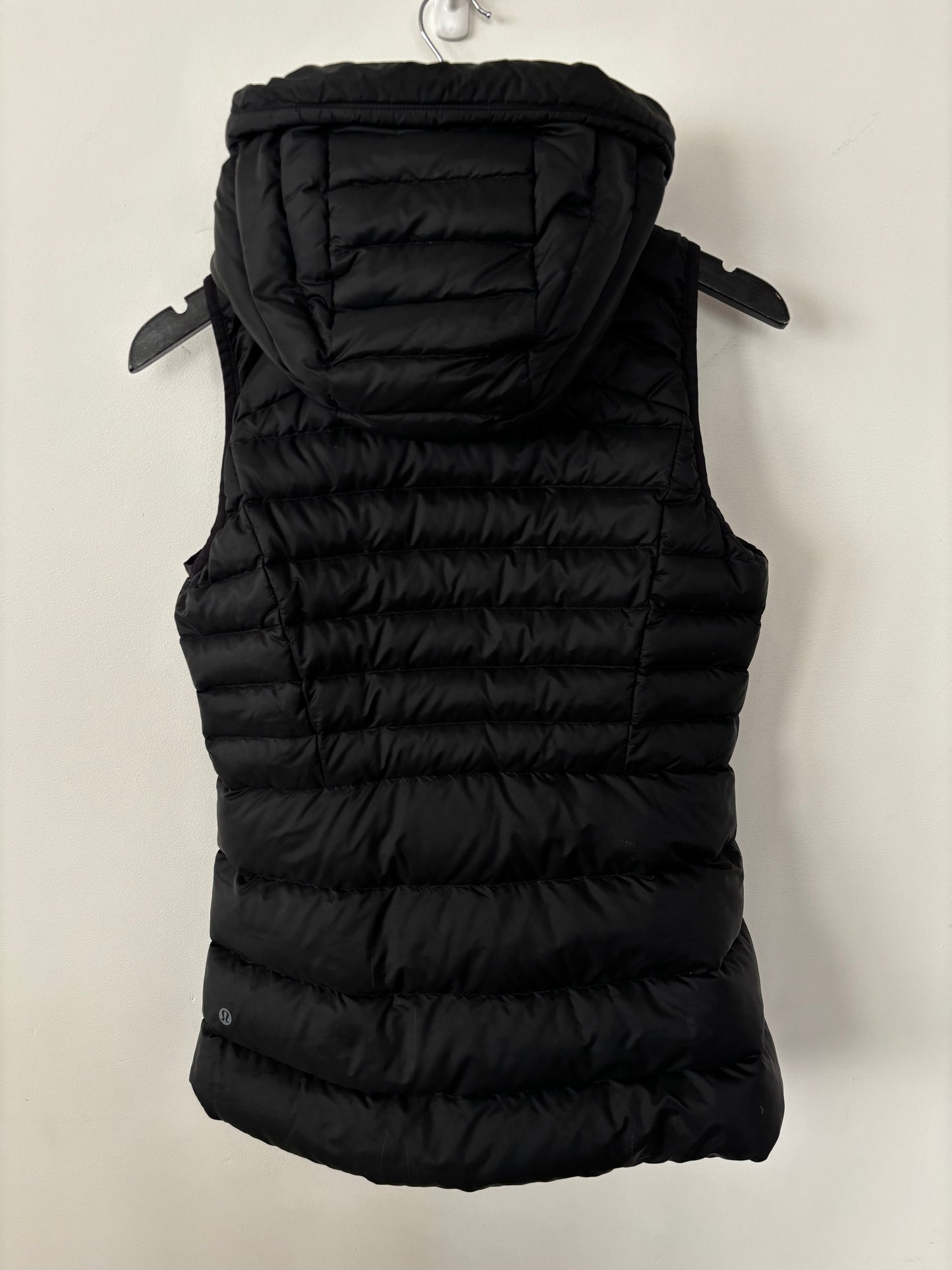 Lululemon Down For It Vest in Black | Sz 6