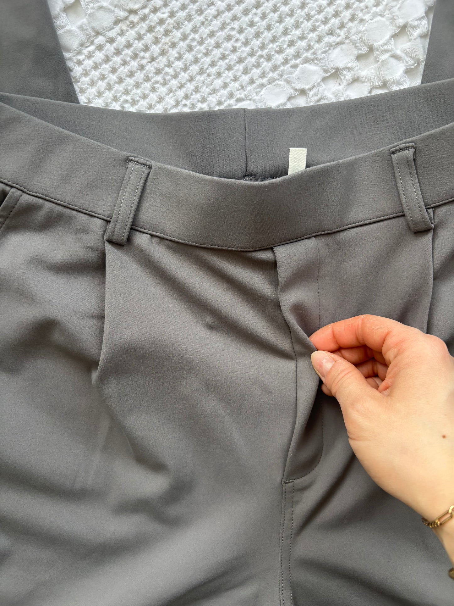 Halara NWT Flex™ High Waisted Pocket Work Flare Pants | Sz Medium (F102C1)