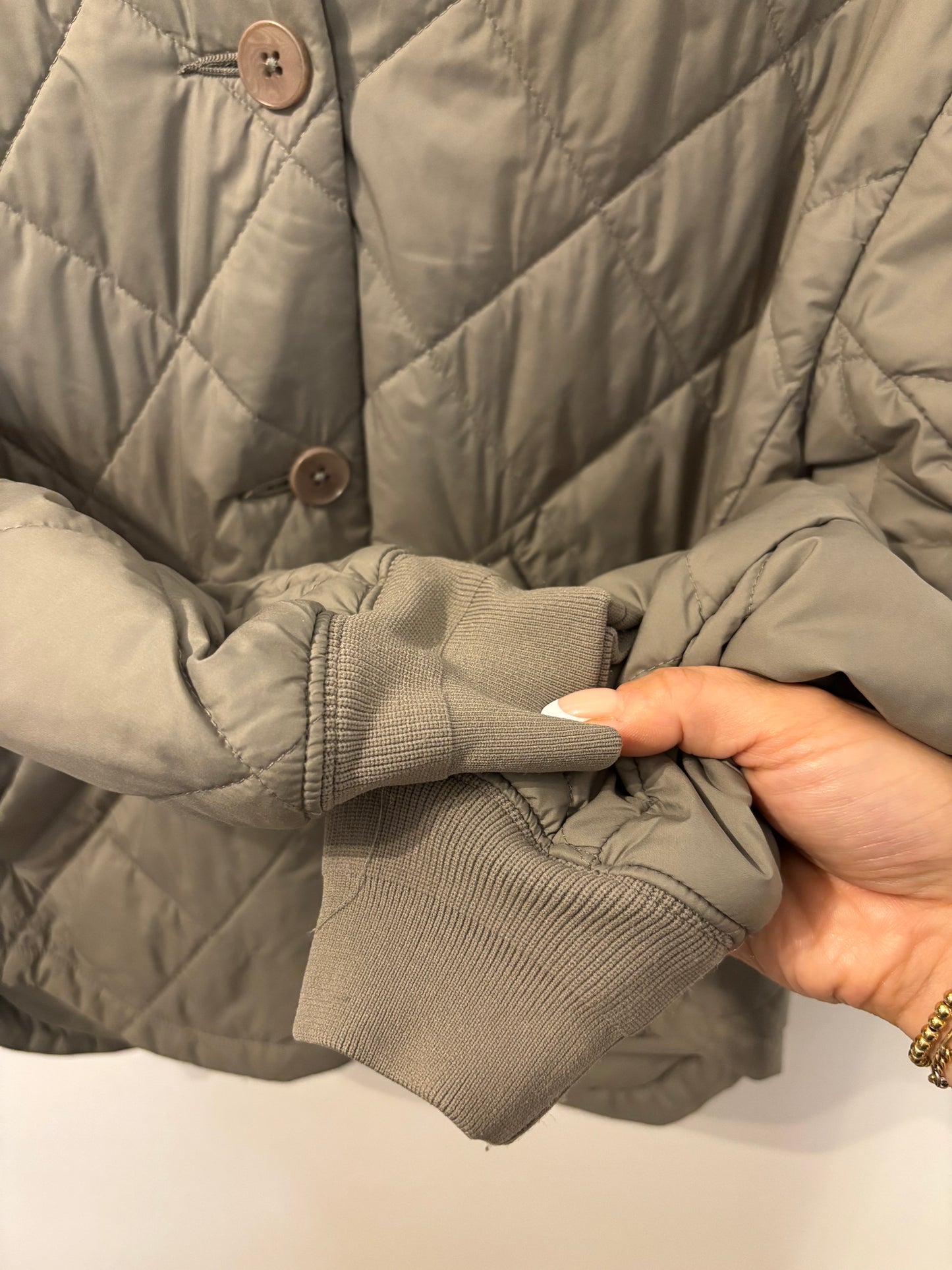 Wilfred / Aritzia Pavant Quilted Green Jacket | (size 1 = small/medium)