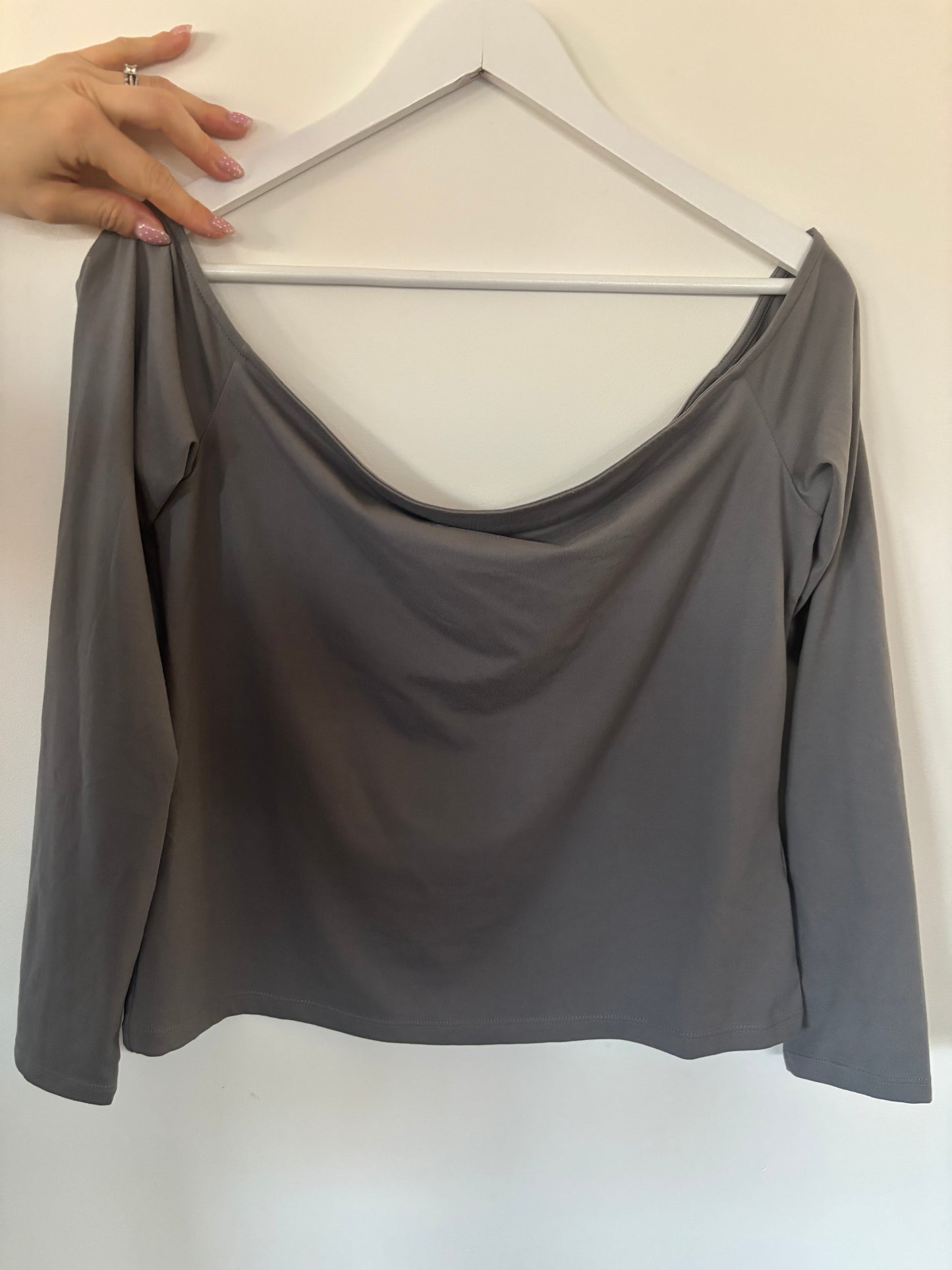 H&M Dark Grey Soft Off-the-shoulder Top | XLarge (N101N19*)