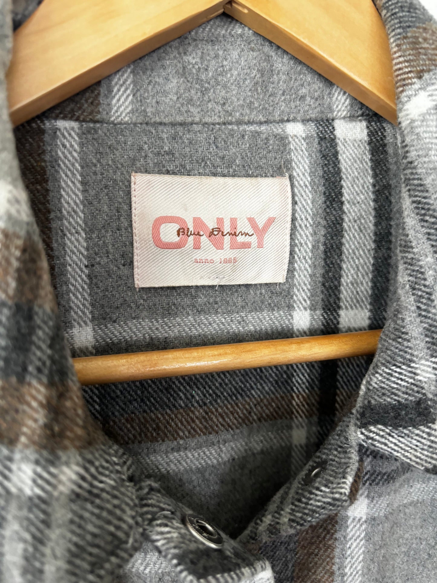 Only Grey Plaid Light Jacket