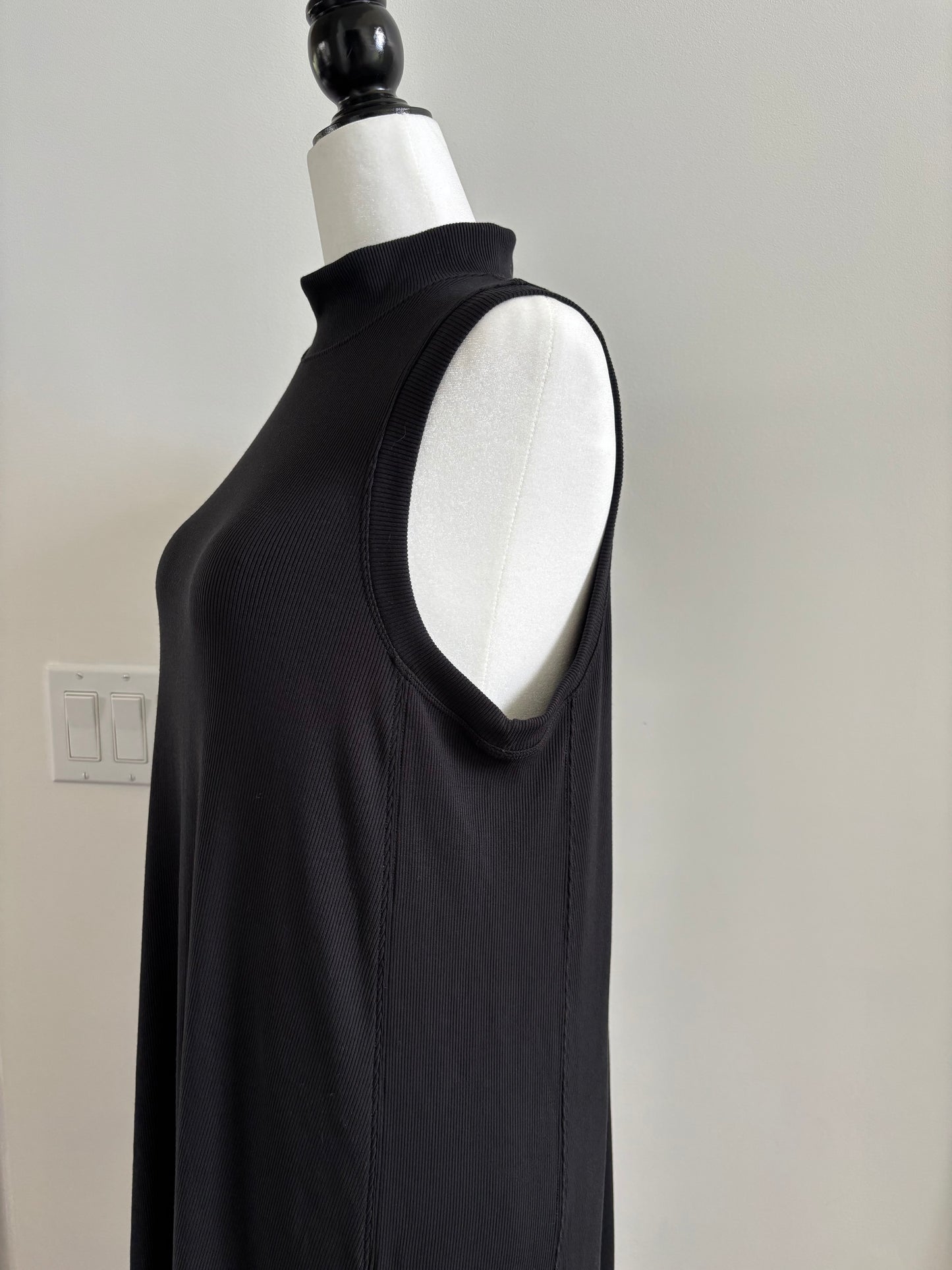 Lululemon Gone for the Week Dress | Large