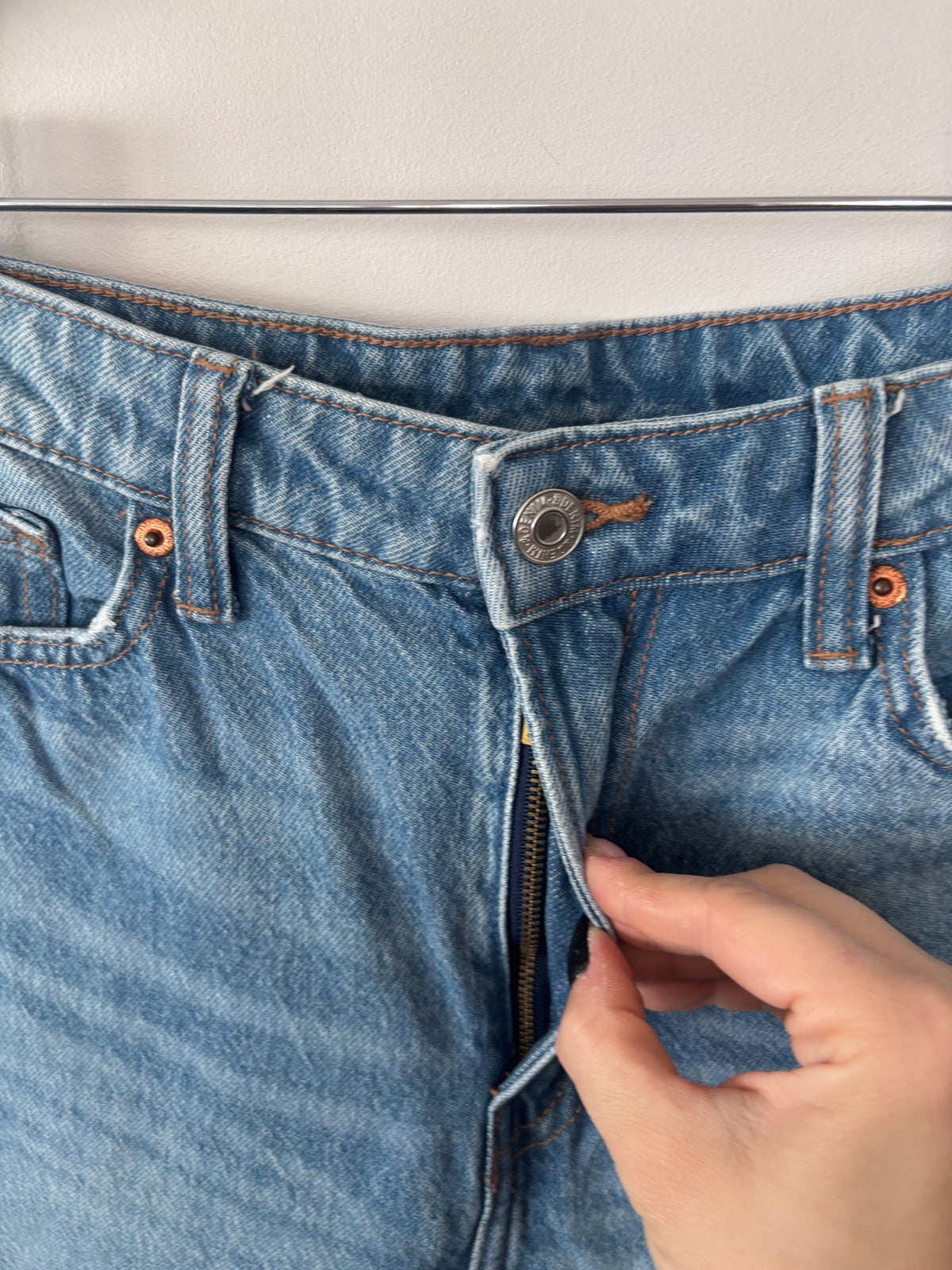 H&M Barrel High Rise Ankle Jeans | Sz 2