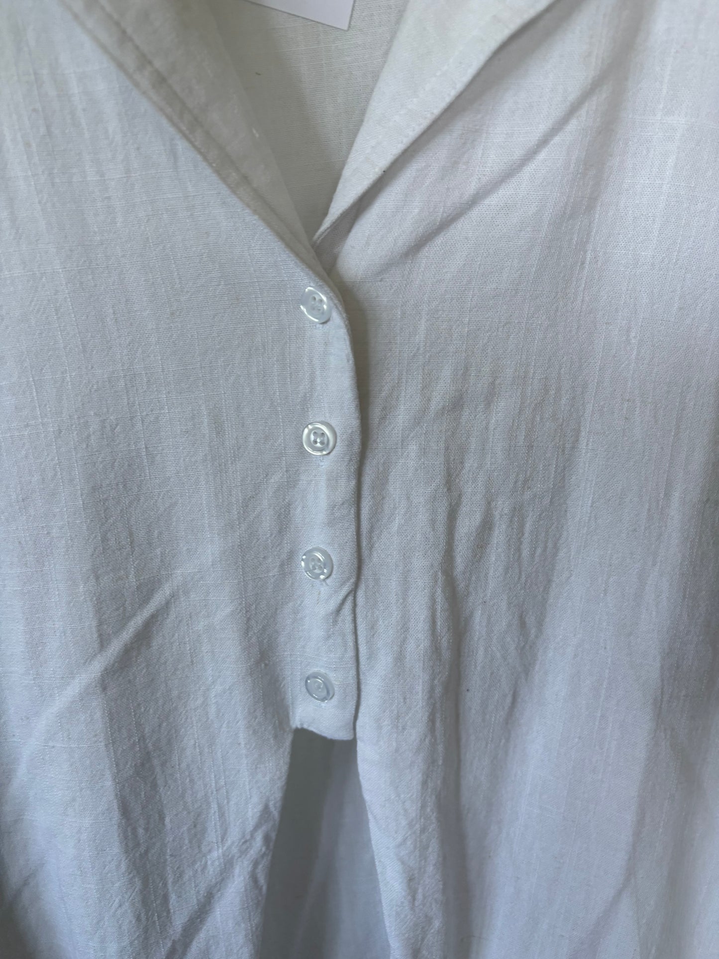 Madison the Label Linen Blend Top | Small