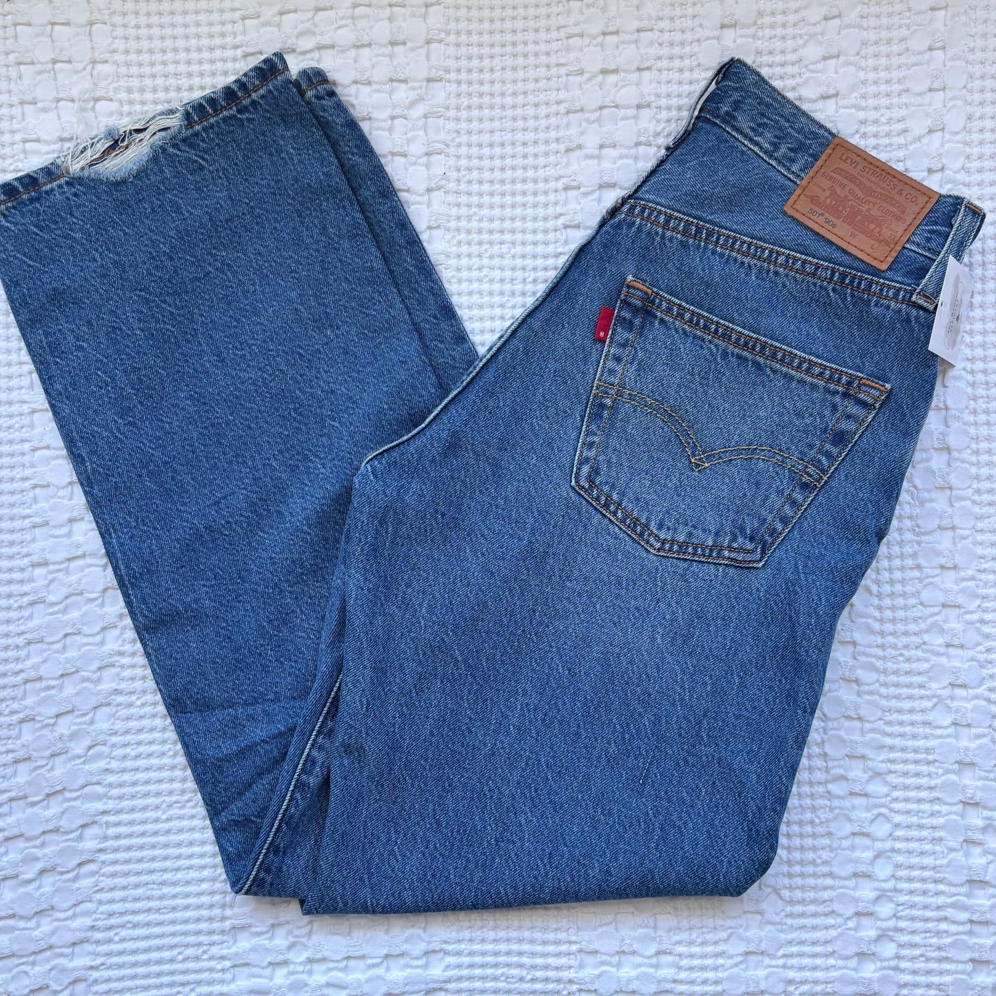 Levi's 501 90s Lightweight Medium Wash Denim | Sz 27
