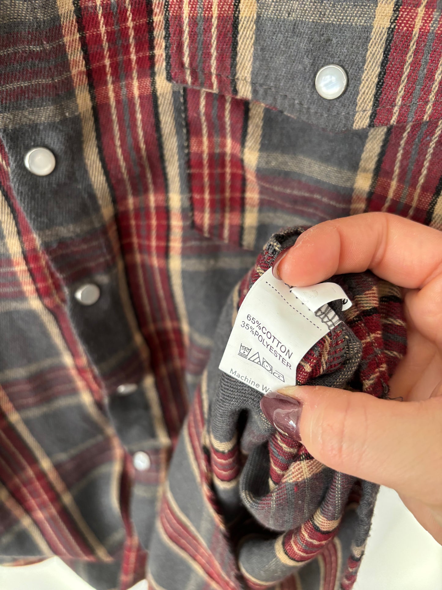 Red & Grey Lightweight Flannel Button Up | Small (fits bigger)