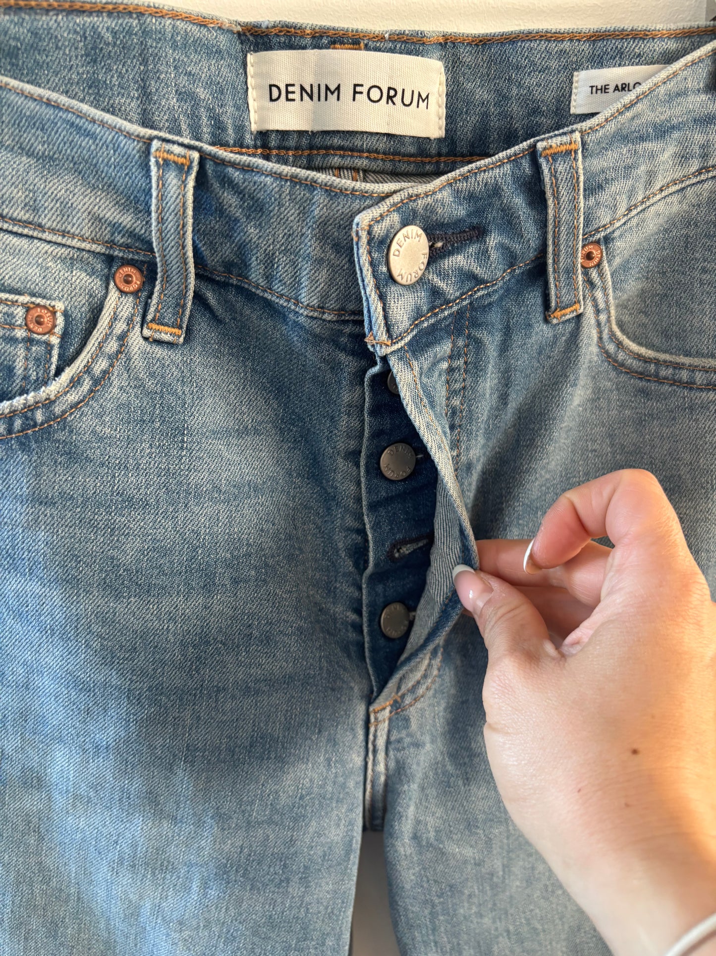 Denim Forum The Arlo Hi-rise Straight Jean | 25