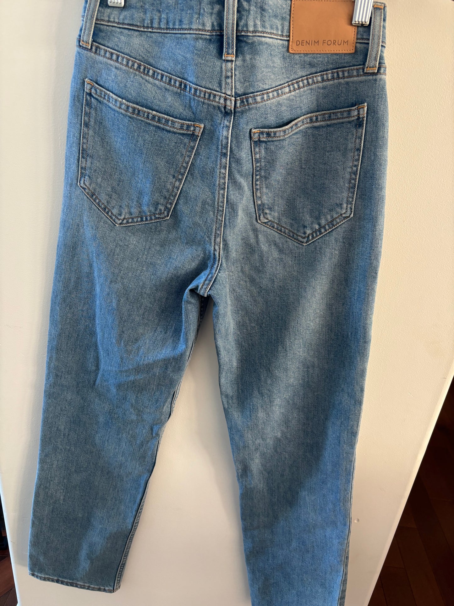 Denim Forum The Arlo Hi-rise Straight Jean | 25