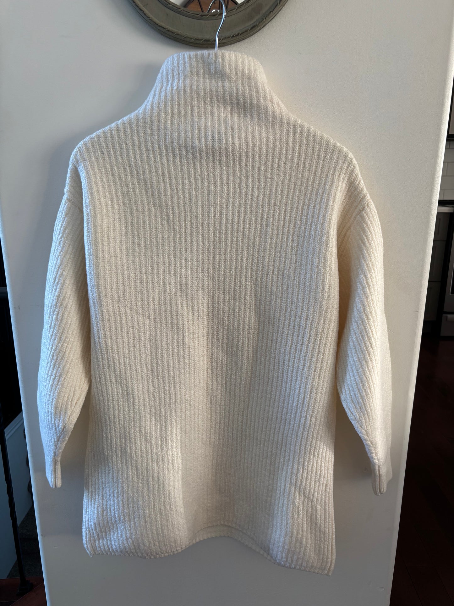 New Wilfred / Aritzia Montpellier Wool Turtleneck | Medium (relaxed fit)