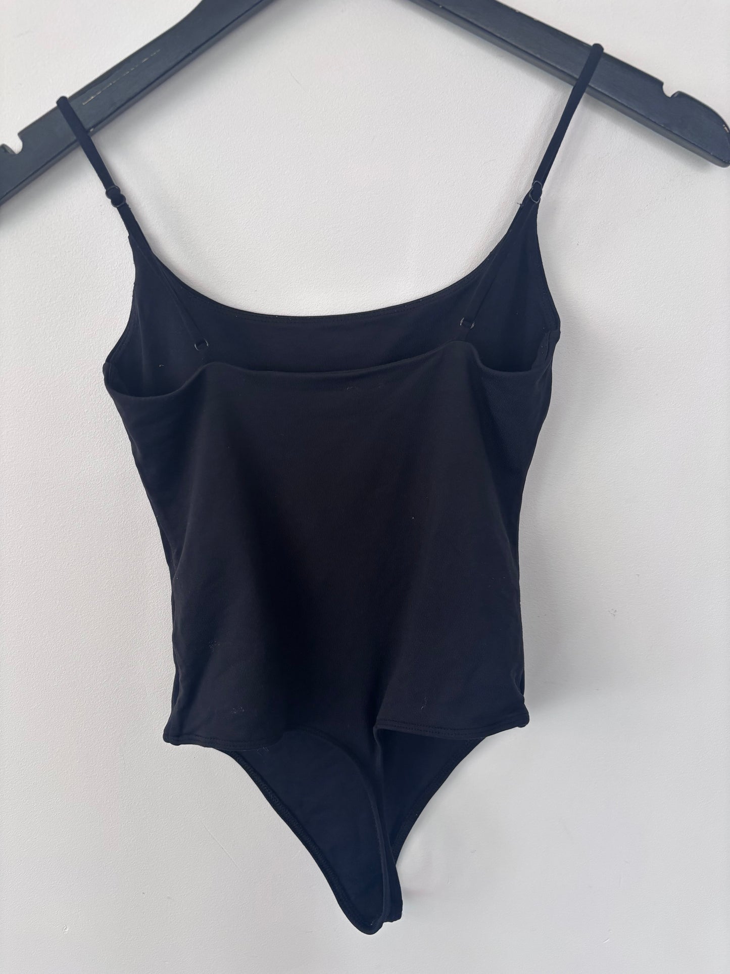 Babaton Contour Square Neck Bodysuit | Sz XS