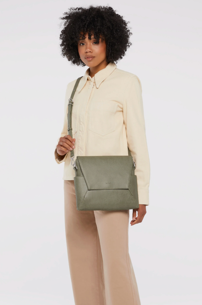 Matt & Nat Minka Vegan Hobo Bag/Crossbody Bag in Black