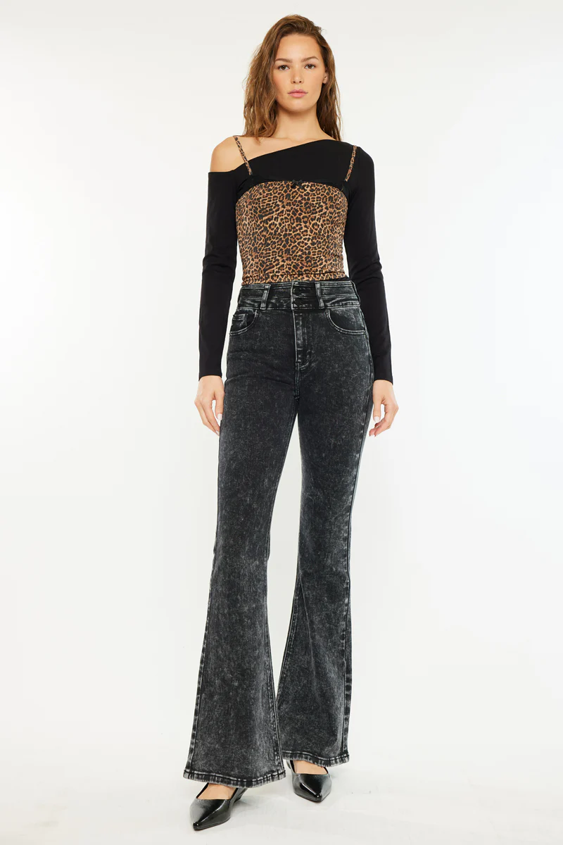 Kancan Amirah Ultra High Rise Flare Jeans | Sz 27 (M91L3)