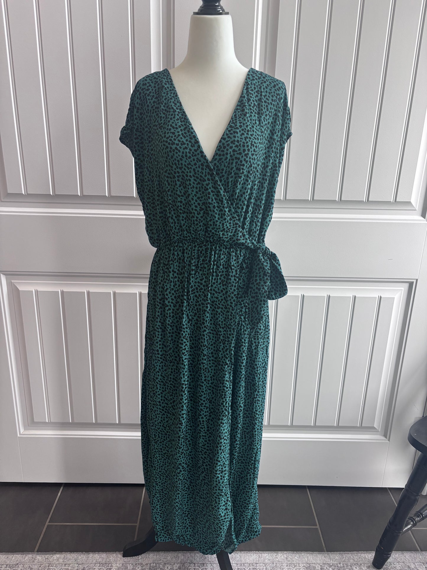 MINKPINK Teal Eyes Wide Wrap Dress | Sz Large