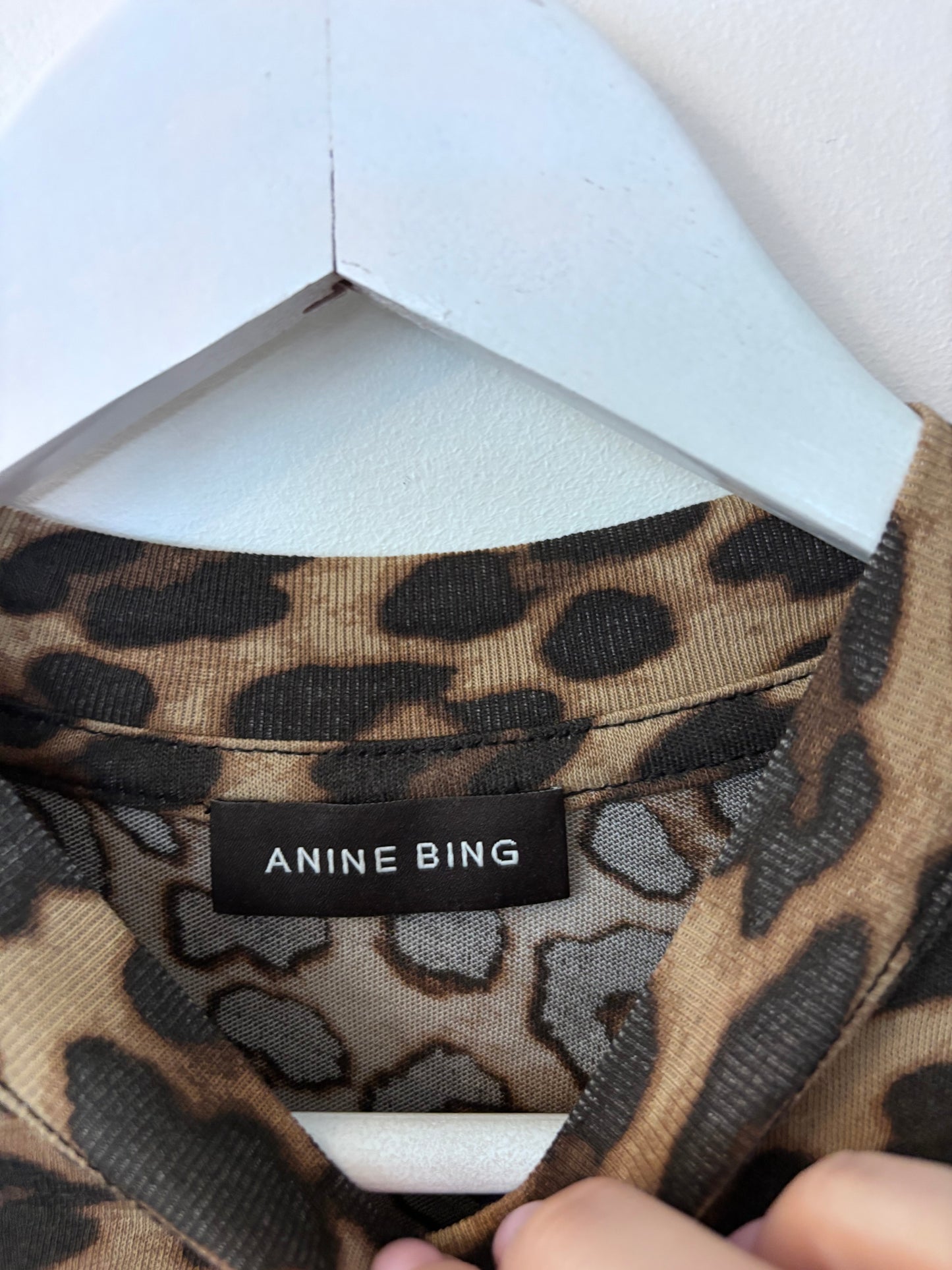 Anine Bing Avi Leopard Print Tee | Sz XS (Fits like Medium)(AC1)