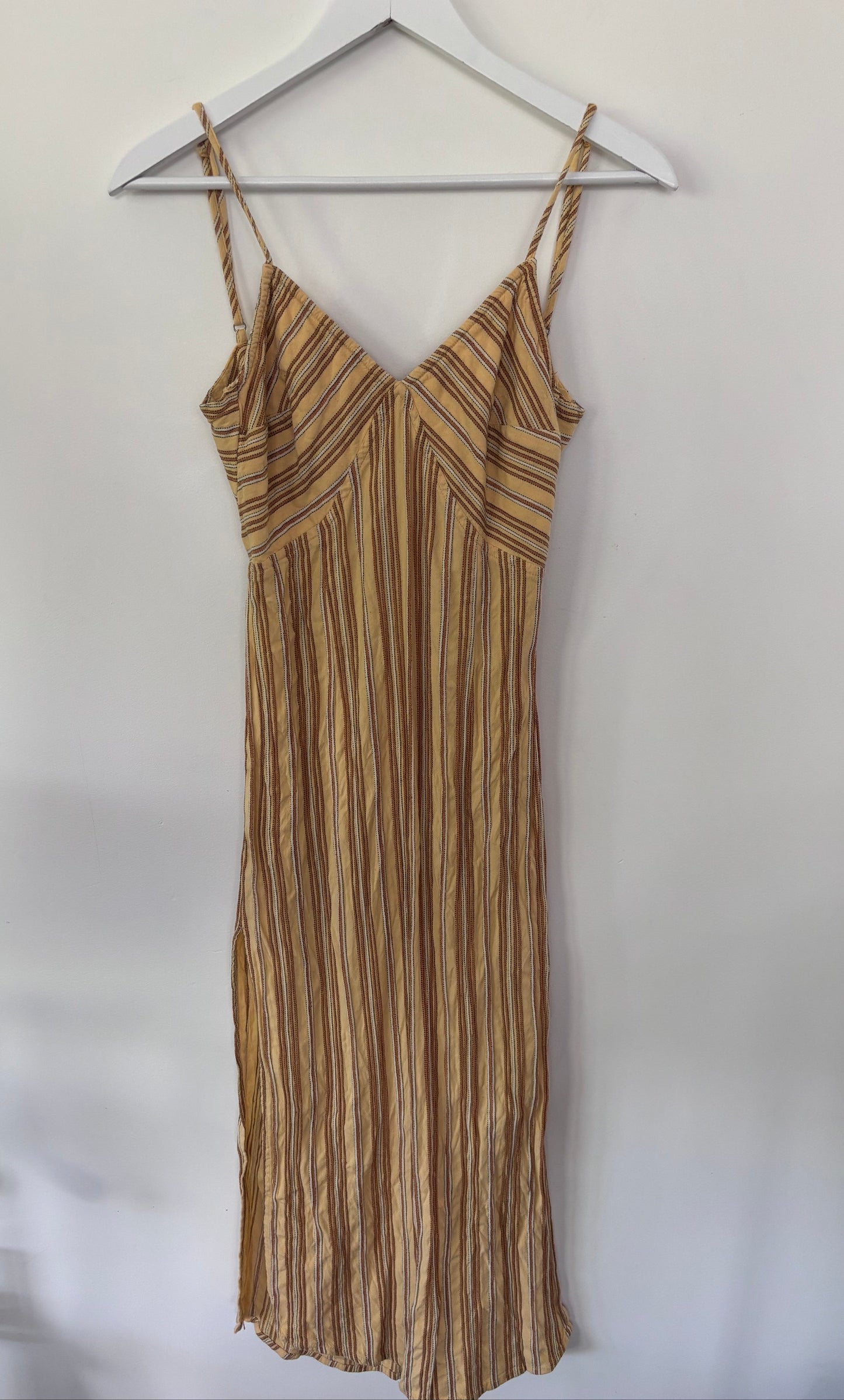 SocietyAmuse / Lulus Yellow Striped Sundress | Sz Small
