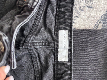 Topshop Black Tapered Jeans | Sz 28 (may fit like 27)