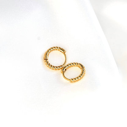 BEJ Twist Gold Huggies (12mm)