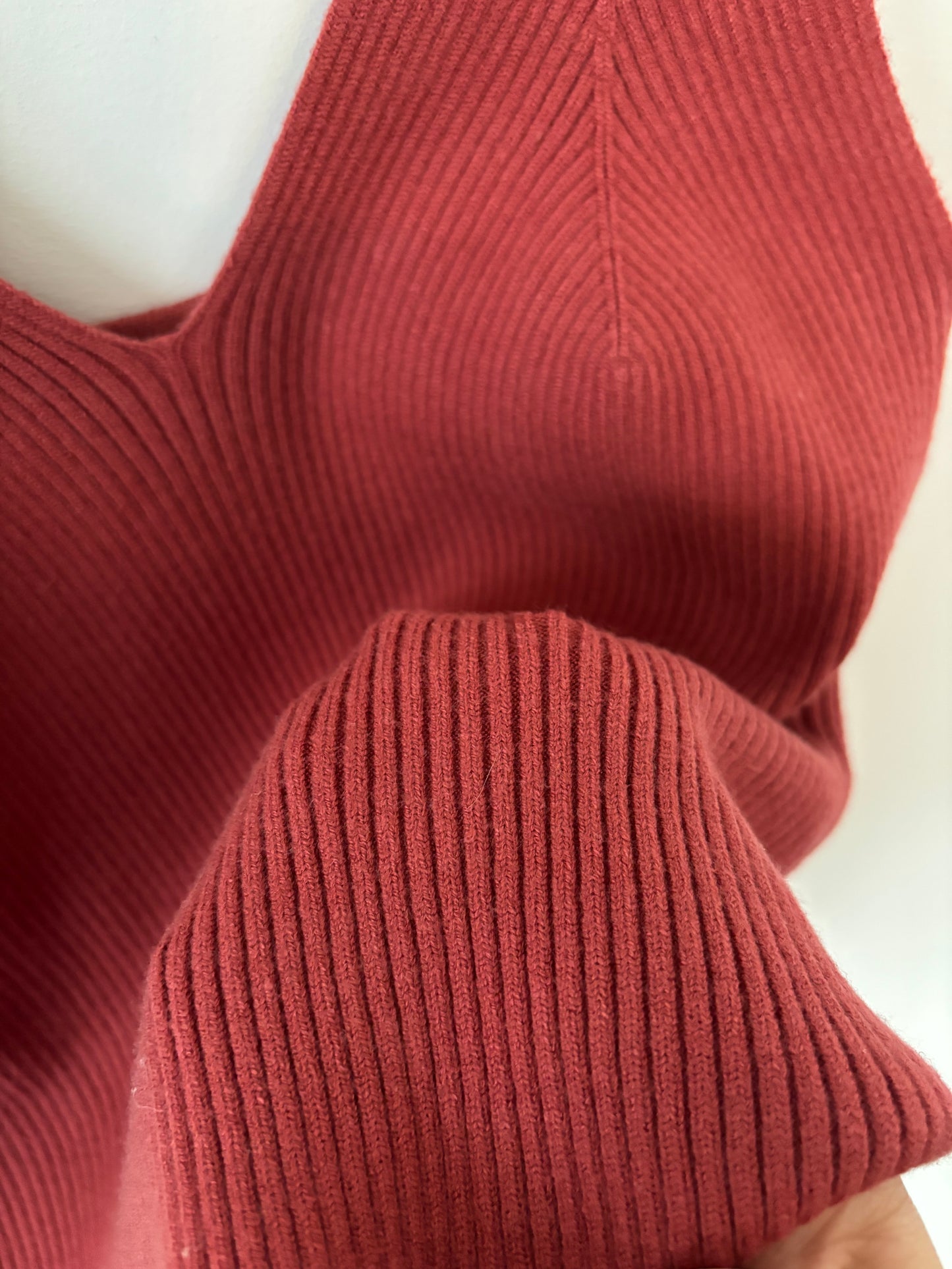 Mexx Burgundy Knit Tank | Sz Large (J92N19)