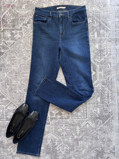 Levi's 724 High Rise Straight Darkwash Jeans | Sz 29 (stretch)