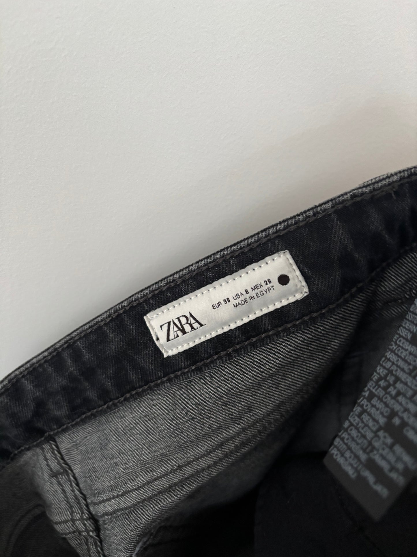 Zara NWT Slim Turned Cuff Jeans | Sz 28 or 6 (J134E13)