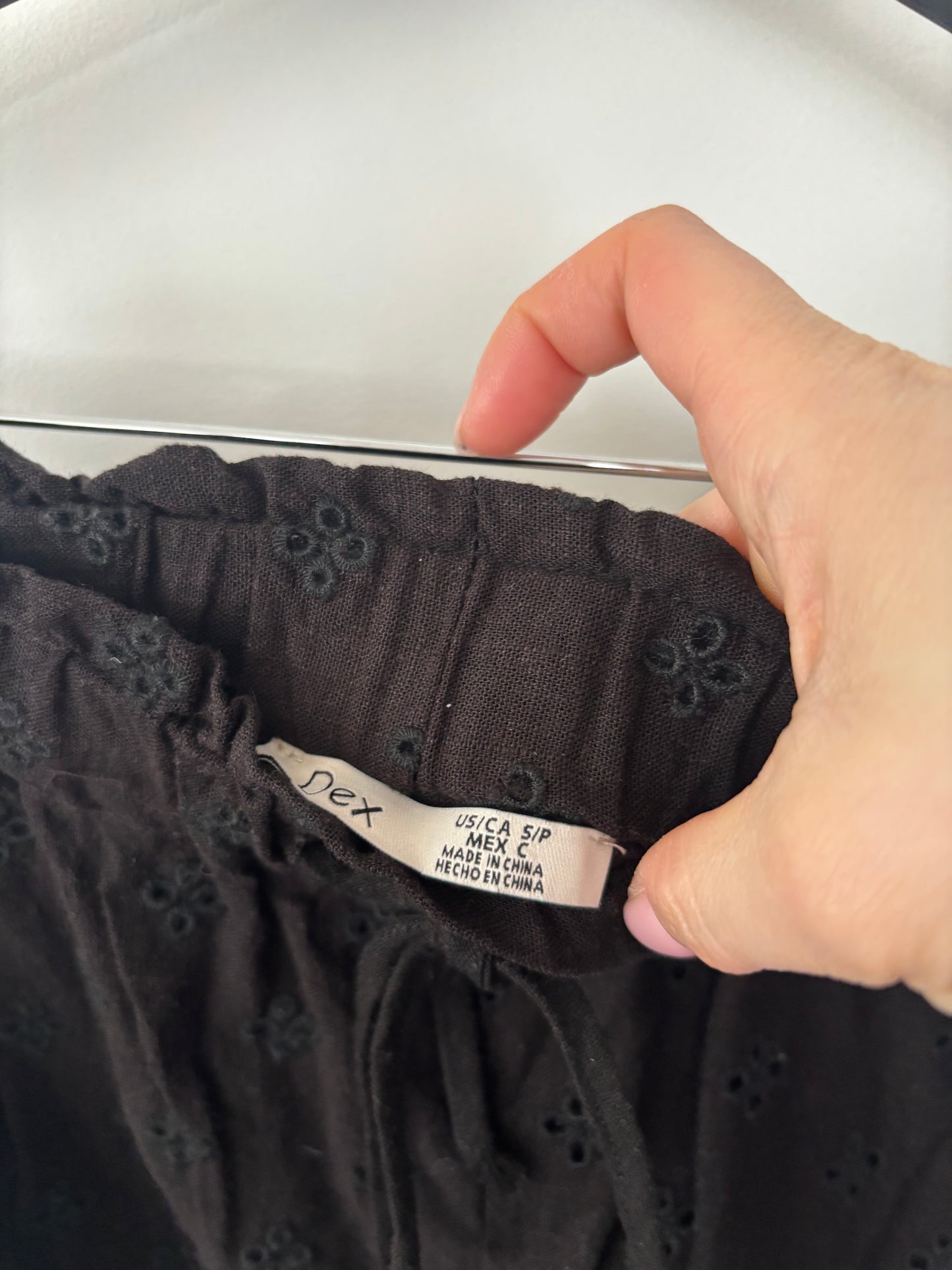 Dex Black Eyelet Shorts | Sz Small (AC1)