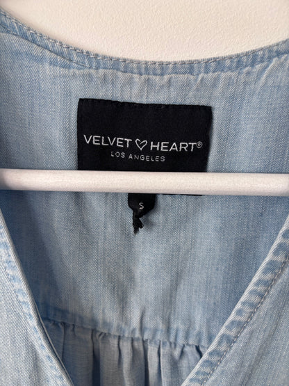 Velvet Heart Chambray Romper | Small (belt included, not pictured)