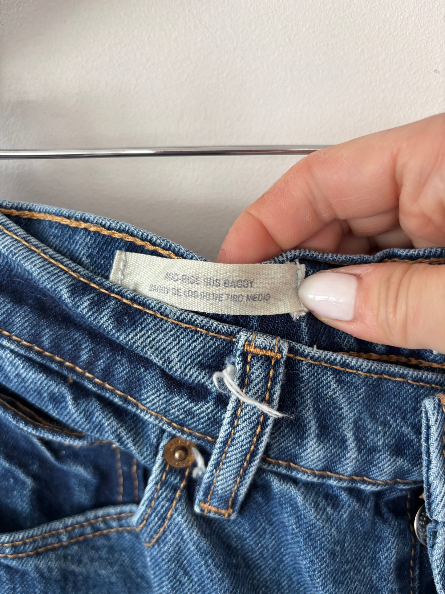Universal Thread 90s Baggy Cuffed Jeans | Sz 8 (fit like sz 30)