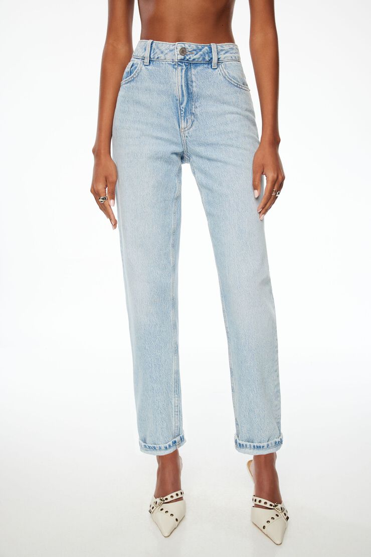 Dynamite Claudia Mom Jeans in Light Wash | 27