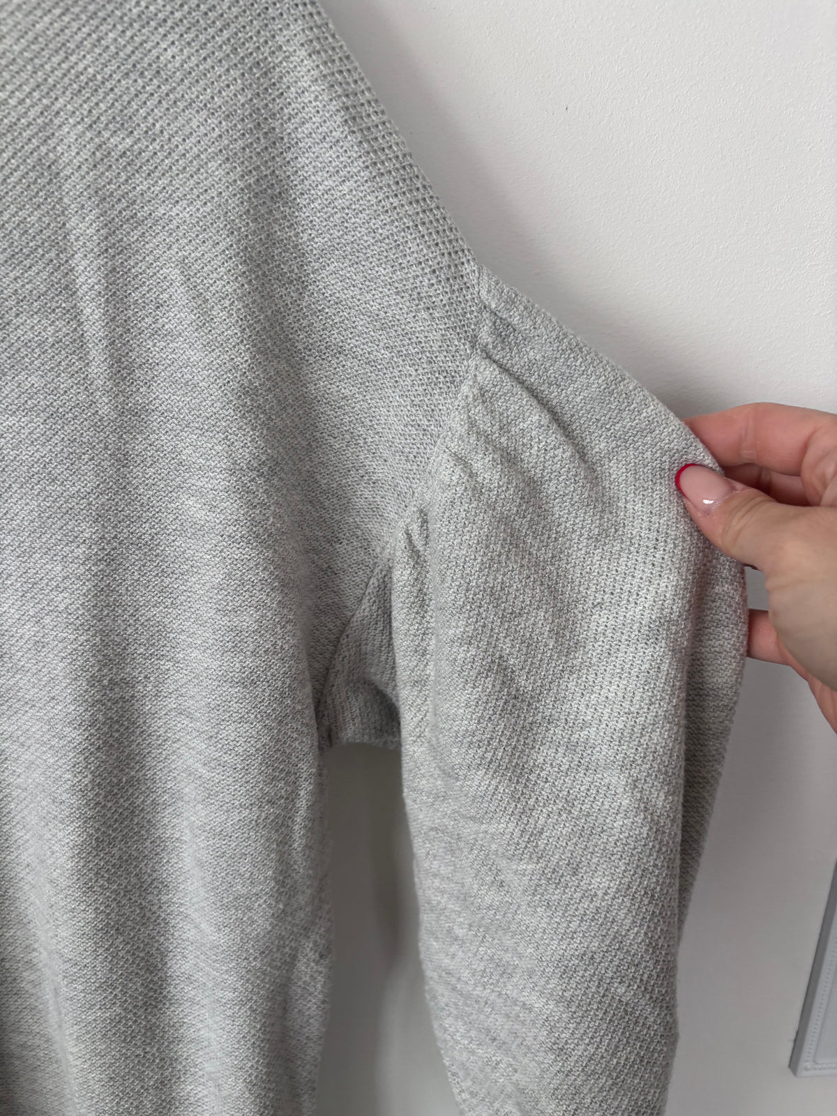 American Eagle Grey Pullover | Sz Medium