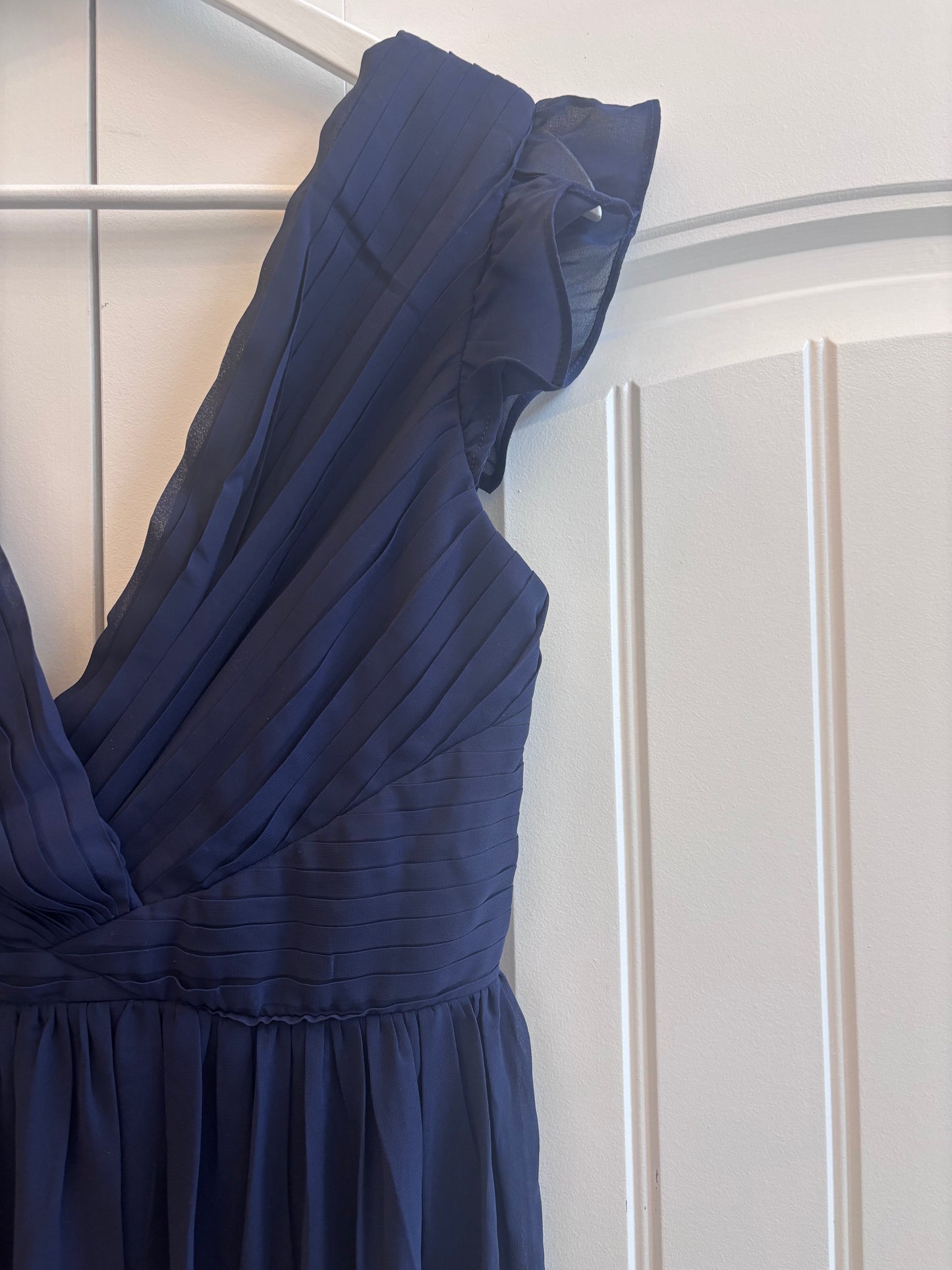 Lulu's Navy Pleated Backless Surplice Maxi Dress| Sz Small