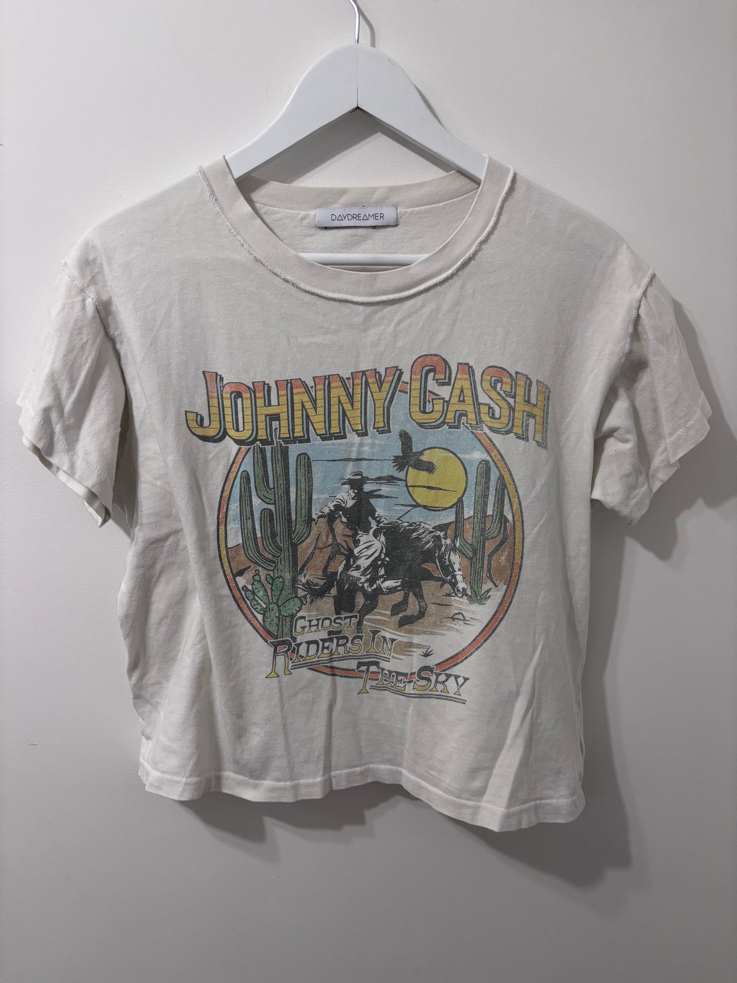 Johnny Cash Daydreamer Riders into Sky Reverse Girlfriend Tee (flaw) | Sz Small